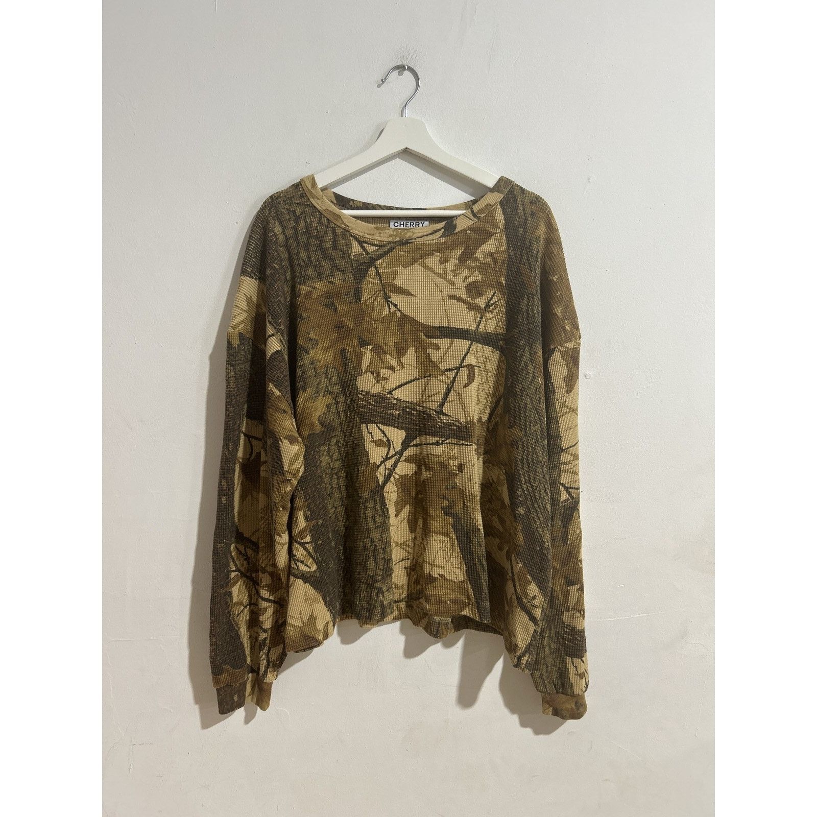 Cherry LA CHERRY LA WAFFLE KNIT CAMO THERMAL SIZE XXL PREOWNED Size US XXL / EU 58 / 5 - 1 Thumbnail