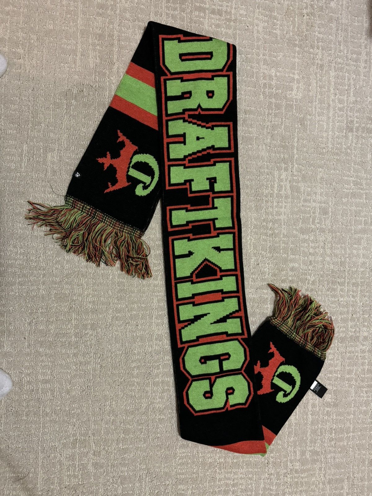 Vintage DraftKings scarf Size ONE SIZE - 1 Preview