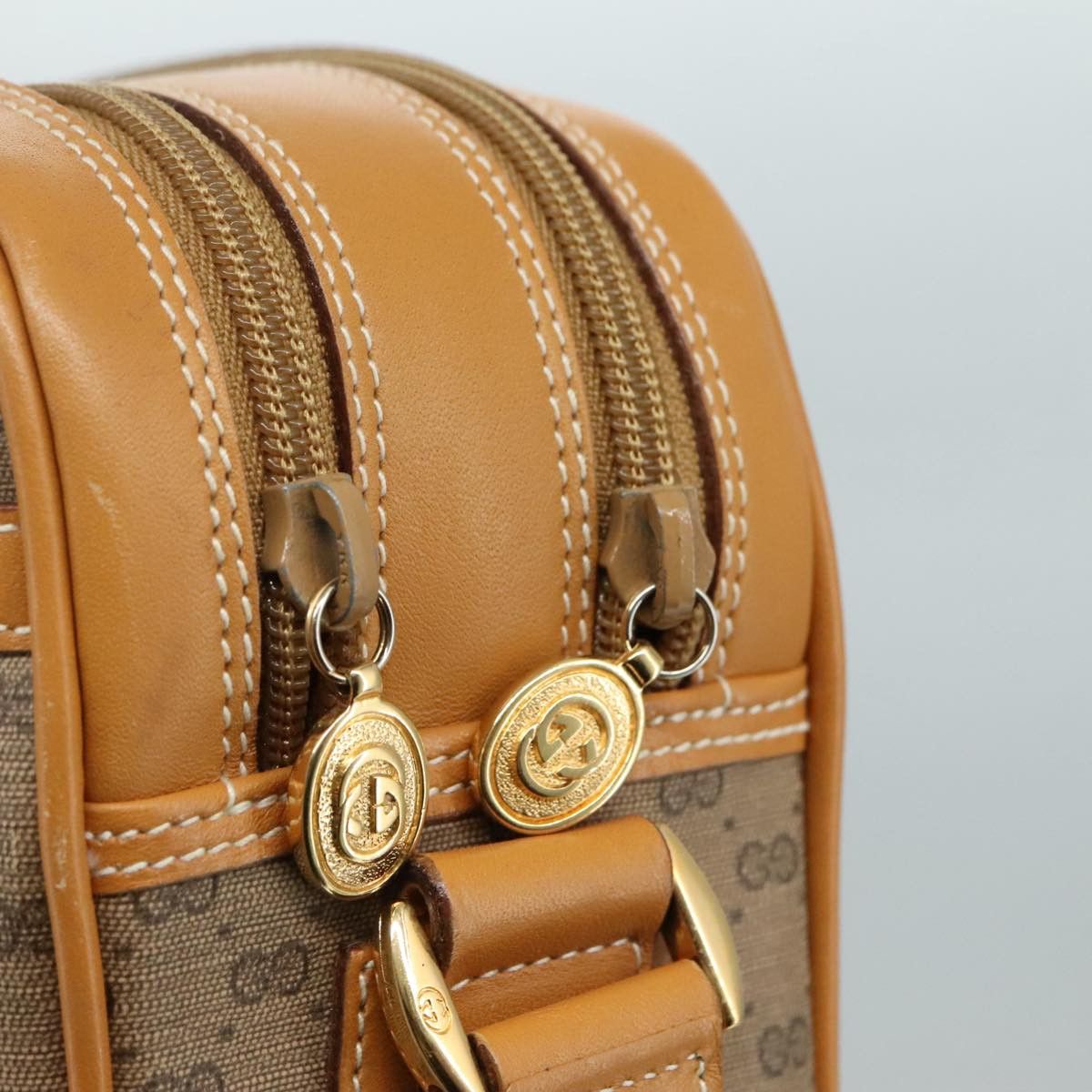 GUCCI Micro GG Supreme Shoulder Bag Pvc Beige