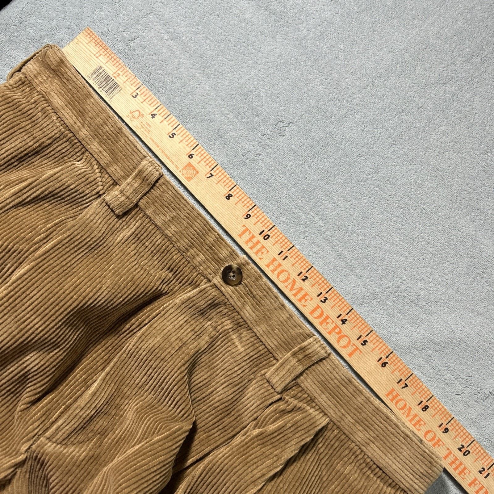 L.L. Bean LL Bean Corduroy Beyond Baggy Corduroy Pants Mens 38x29 Size US 38 / EU 54 - 14 Thumbnail