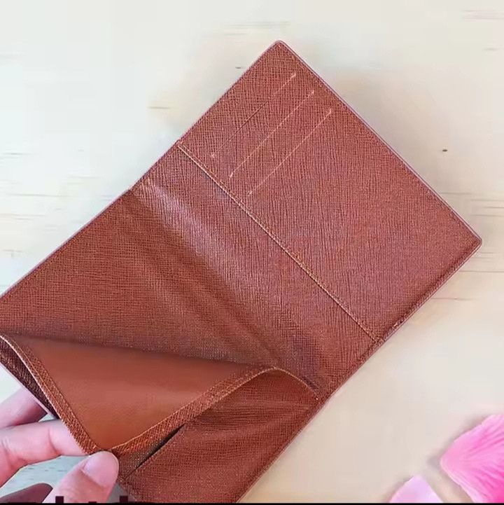 Japanese Brand × Passport Travel PU Leather Passport / Card Holder Size ONE SIZE - 5 Thumbnail
