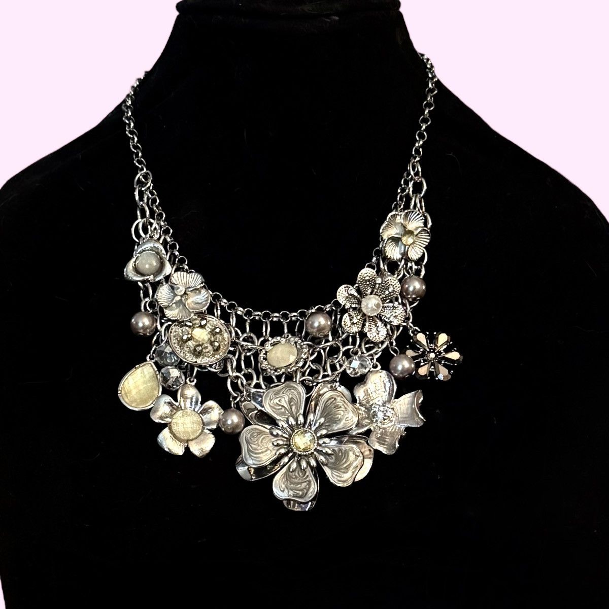 Other My Collection silver floral charms statement bib necklace Size ONE SIZE - 1 Thumbnail
