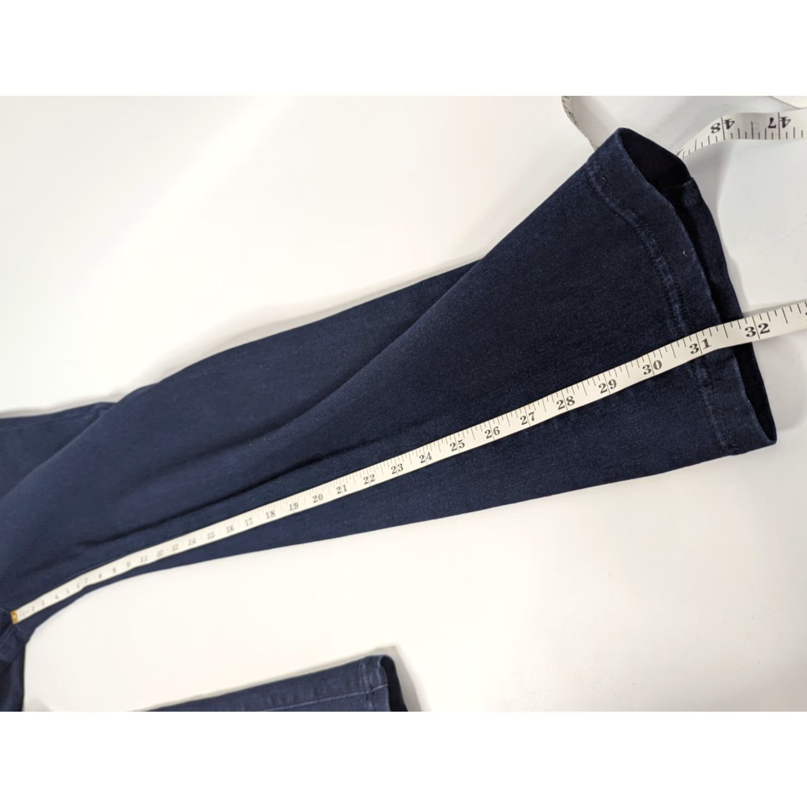 Denime Betabrand Denim Jeans Straight Leg W0626 S Indigo 4-Way Stretch Elastic Waist Logo Pockets Long Classic Women’s Pants Size 28" / US 6 / IT 42 - 6 Thumbnail