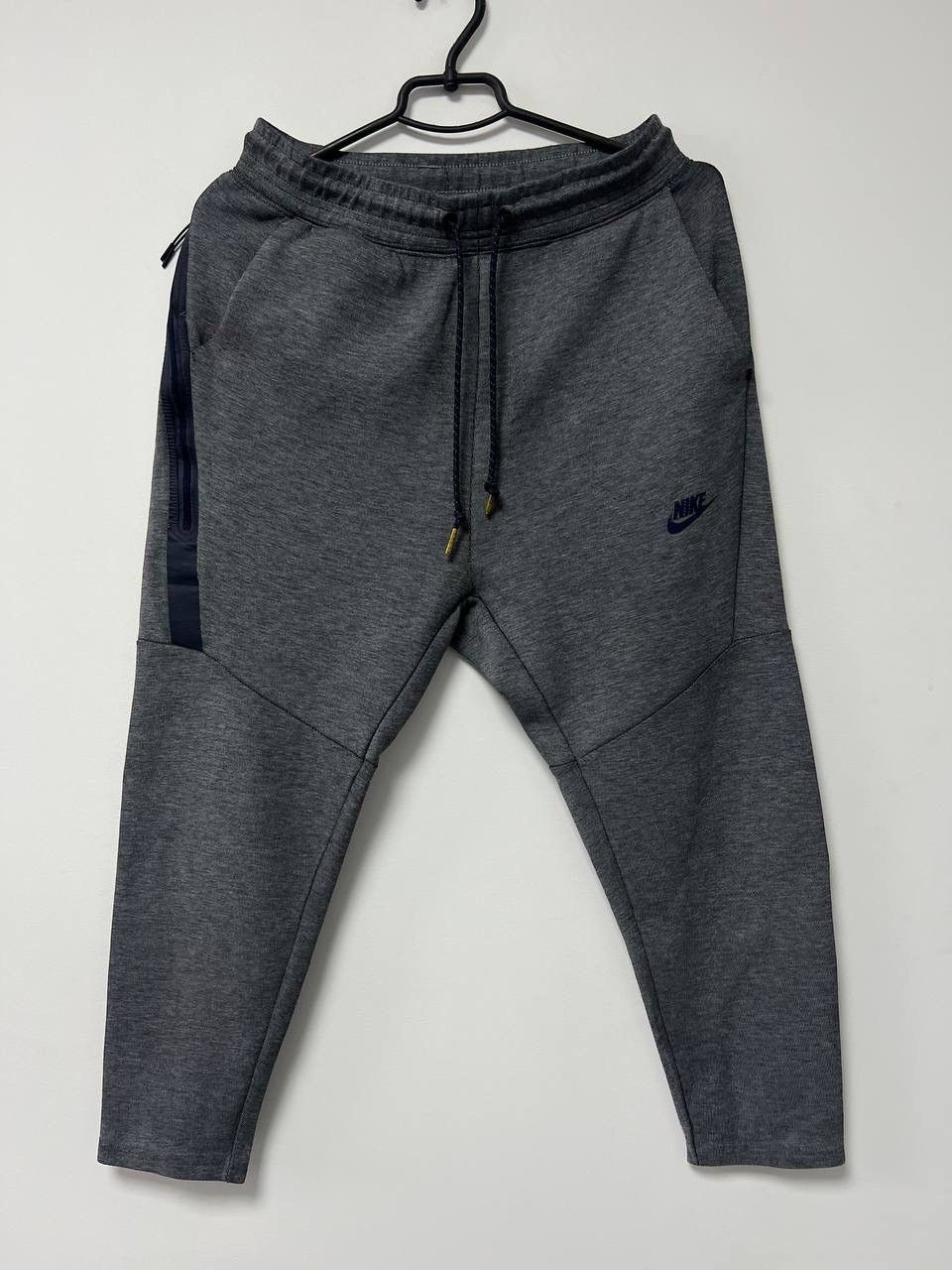 Nike Nike Tech Fleece Pants Gray Joggers Swoosh Activewear Small Size US 30 / EU 46 - 1 Thumbnail