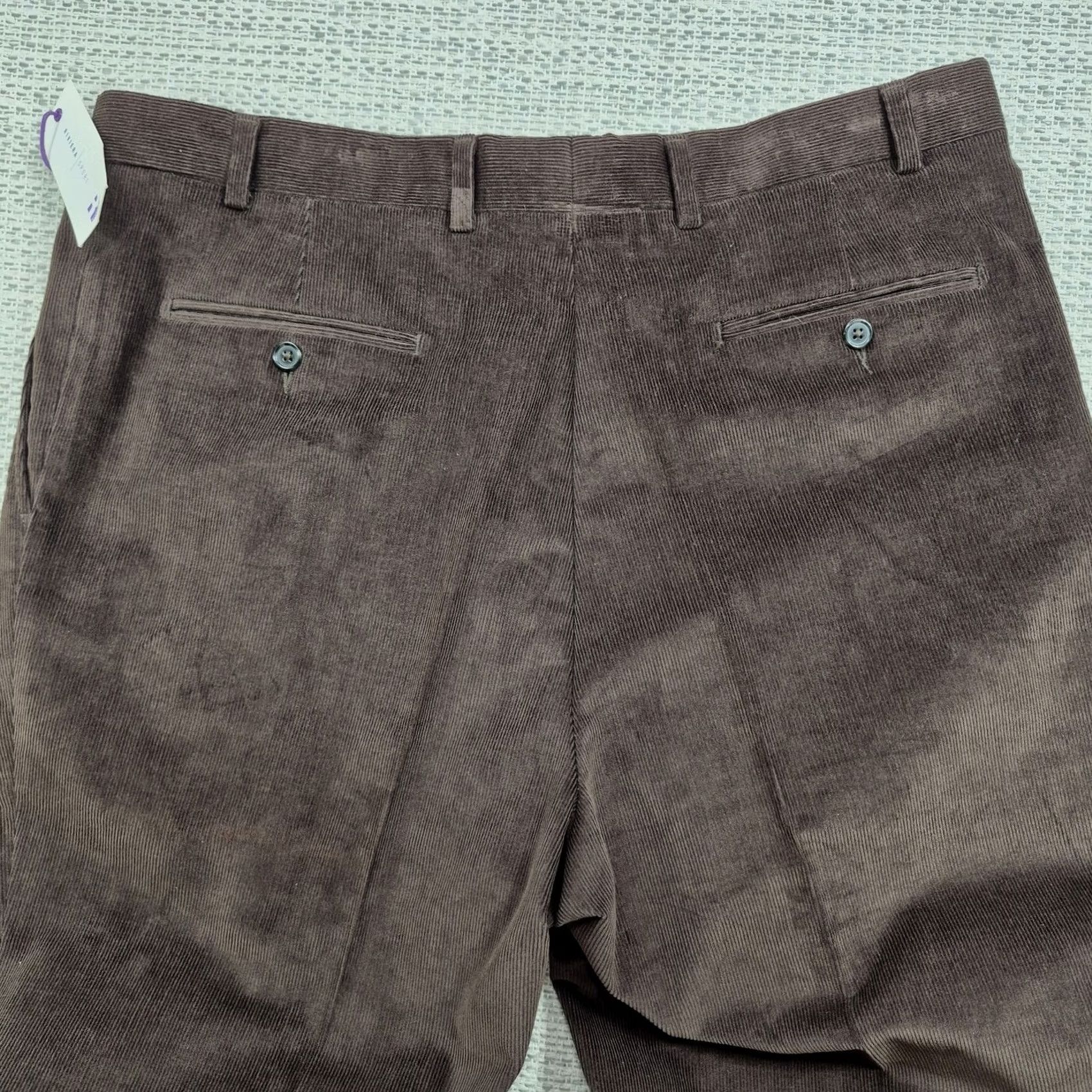 Rivieras Riviera Dress Pants Mens 38 Corduroy Pleated Classic Fit Stretch Unfinished Hem Brown 90s Retro Everyday Mens Dress Pants Size US 38 / EU 54 - 5 Thumbnail