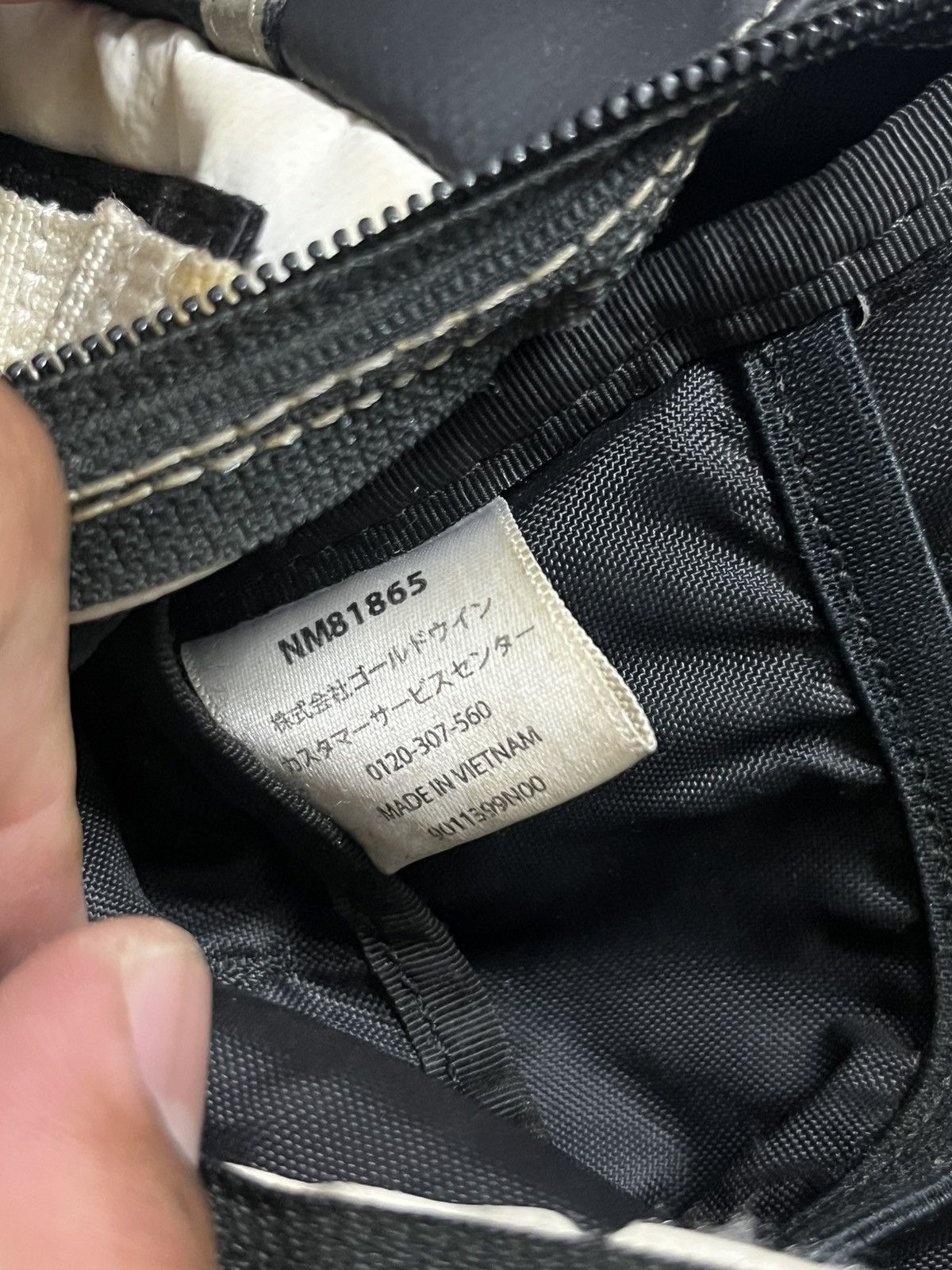 Japanese Brand × The North Face The North Face Sling Bag Waterproof Size ONE SIZE - 8 Thumbnail