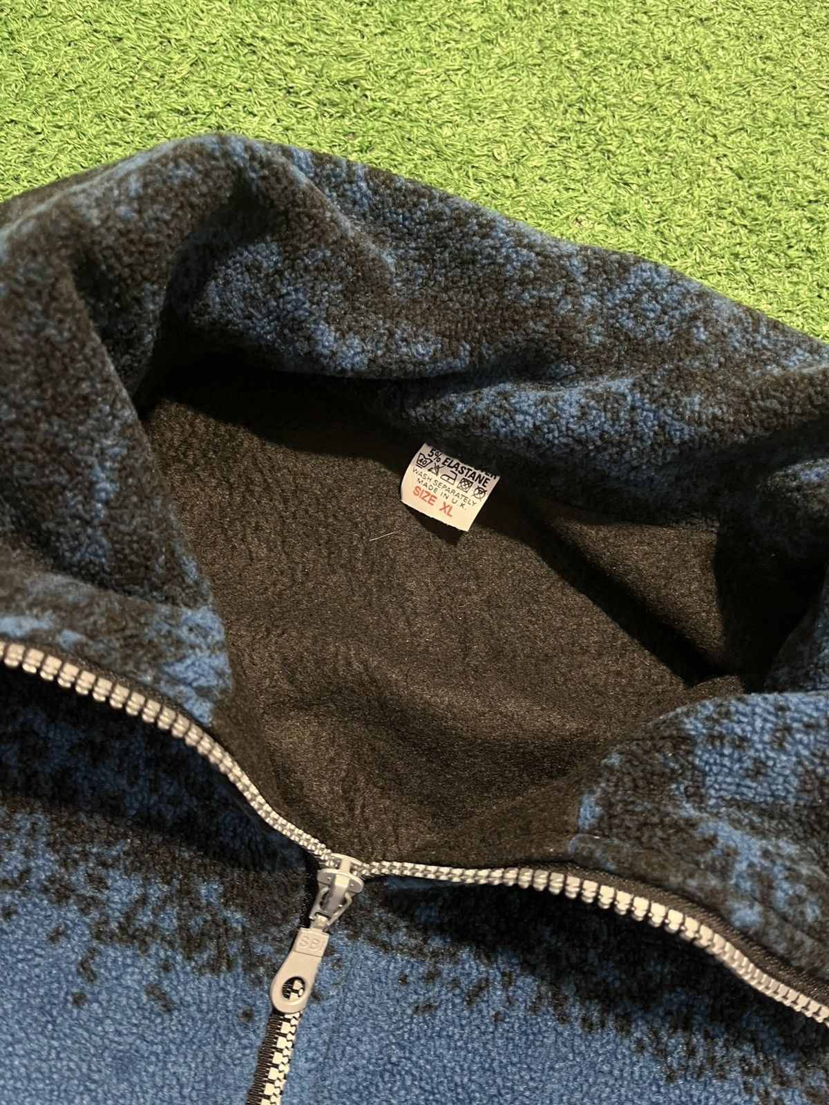 Vintage Polar vintage zipper wolf big print ski polar jacket Size US XL / EU 56 / 4 - 3 Thumbnail