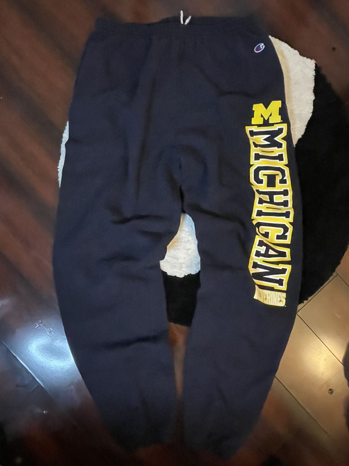 Champion × Vintage Vintage college champian sweats Size US 35 - 2 Thumbnail