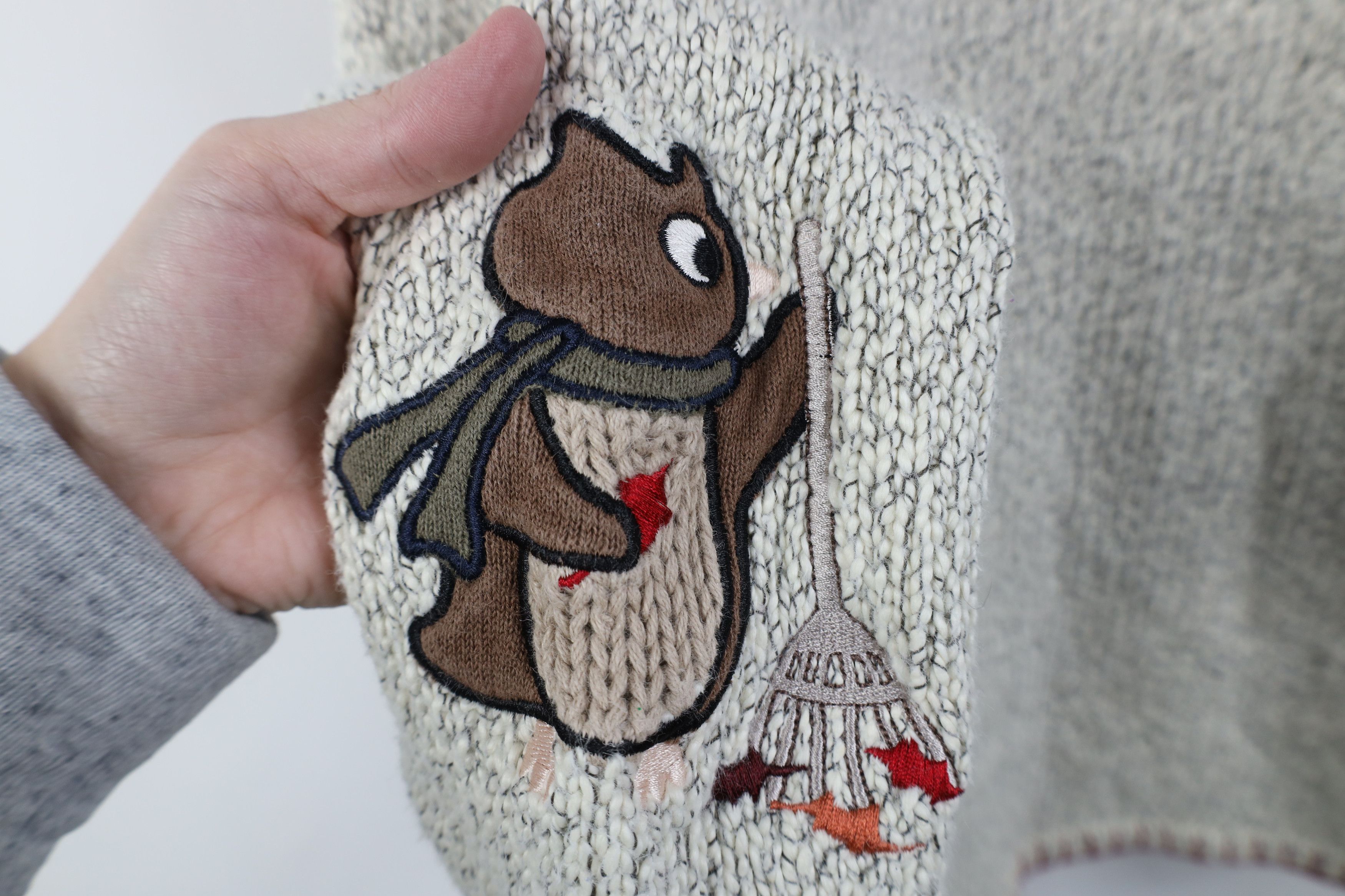 Vintage Vintage 90s Streetwear Marled Hand Embroidered Owl Sweater Size XXL / US 16-18 / IT 52-54 - 5 Thumbnail