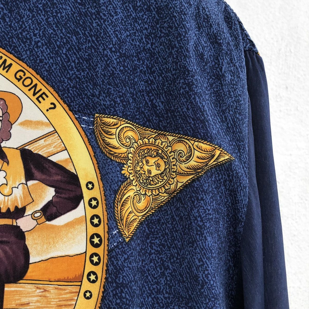 Vintage Vintage Blue Jeans Inspired VERSACE Silk Printed Jacket Size XL / US 12-14 / IT 48-50 - 8 Thumbnail