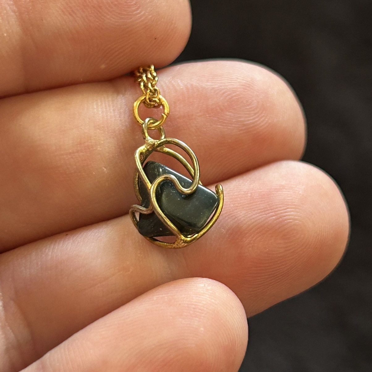 Handmade Handcrafted black agate wire caged pendant on chain necklace Size ONE SIZE - 6 Thumbnail