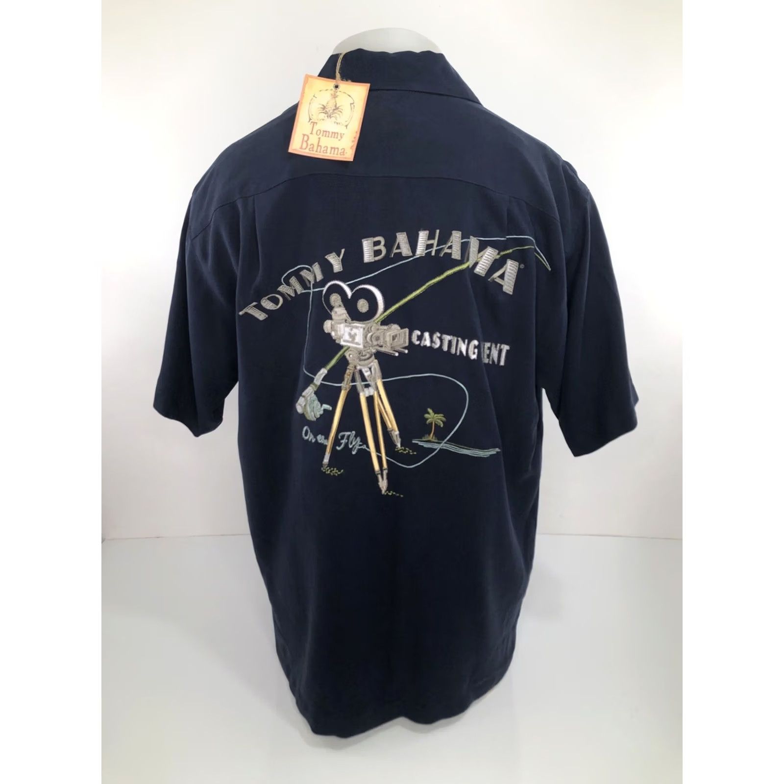 Tommy Bahama TOMMY BAHAMA / NEW w TAG - CASTING AGENT Fly Fishing Embroidered SILK Md. Shirt Size US M / EU 48-50 / 2 - 2 Thumbnail