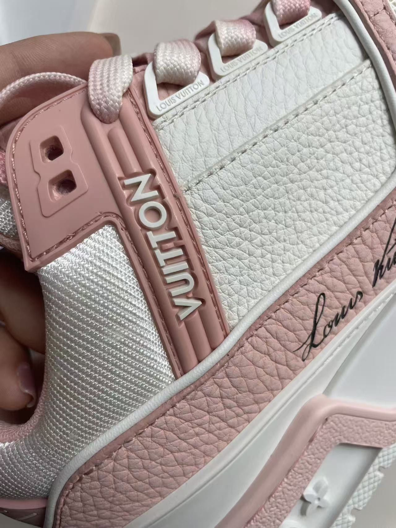 Louis Vuitton Louis Vuitton Pink & White Trainer Sneakers Size US 4 / IT 34 - 9 Thumbnail