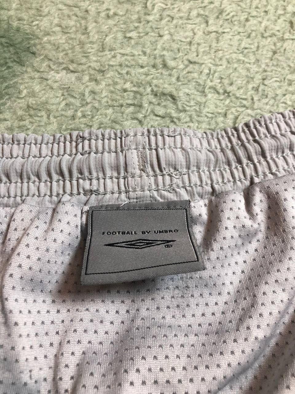 Umbro Vintage 90s Umbro shorts streetwear y2k Size US 38 / EU 54 - 15 Thumbnail
