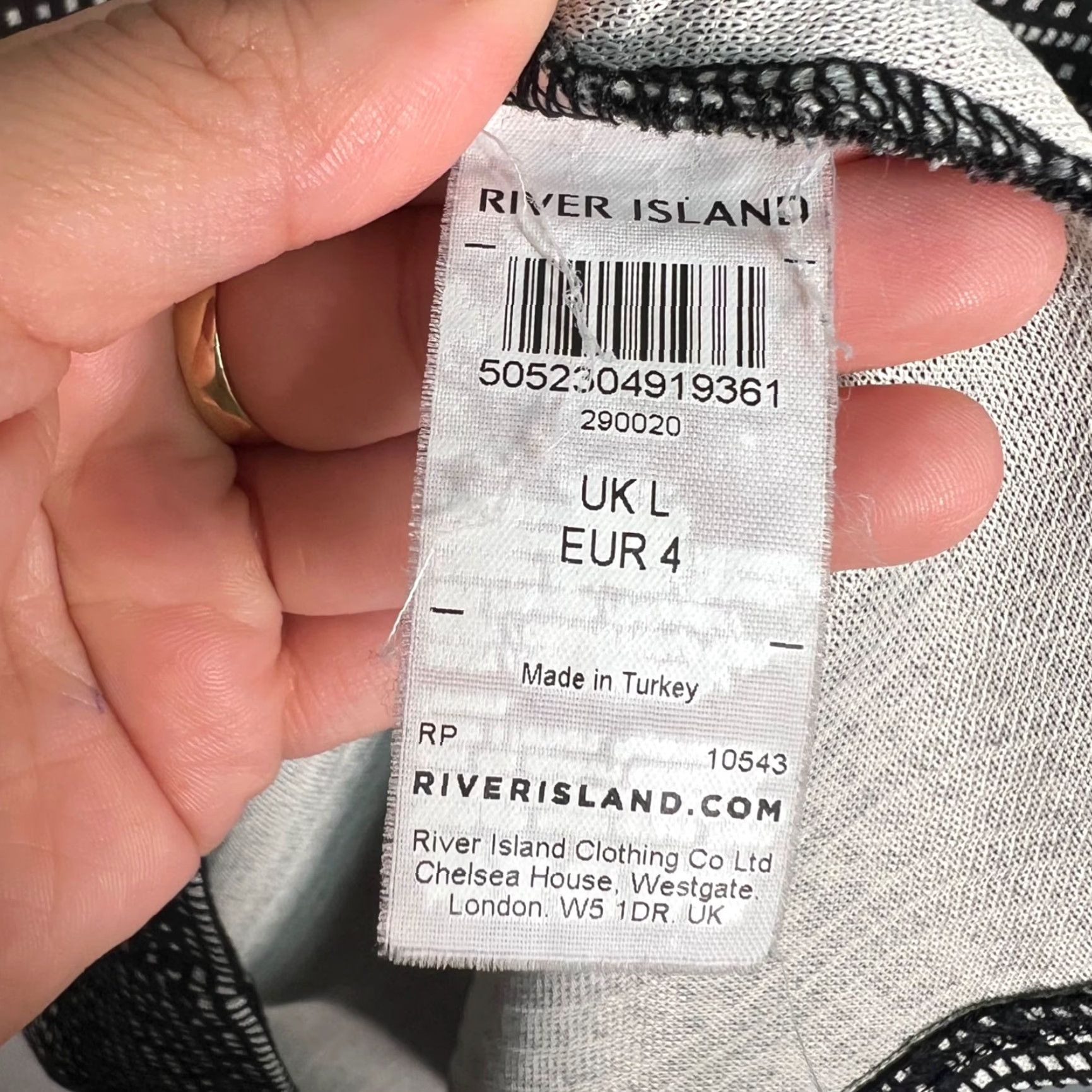 River Island VINTAGE River Island Shirt Men Adult Large Black White Check Pattern Crew Neck Short Sleeve T-Shirt Size US L / EU 52-54 / 3 - 4 Thumbnail