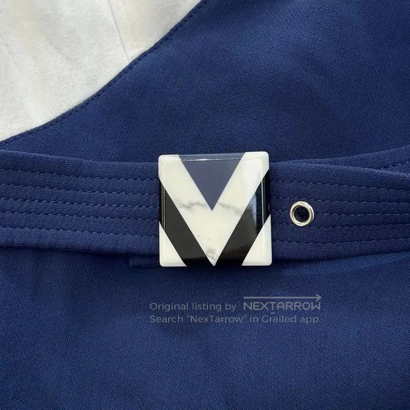 Louis Vuitton Louis Vuitton Color. Size XS / US 0-2 / IT 36-38 - 6 Thumbnail