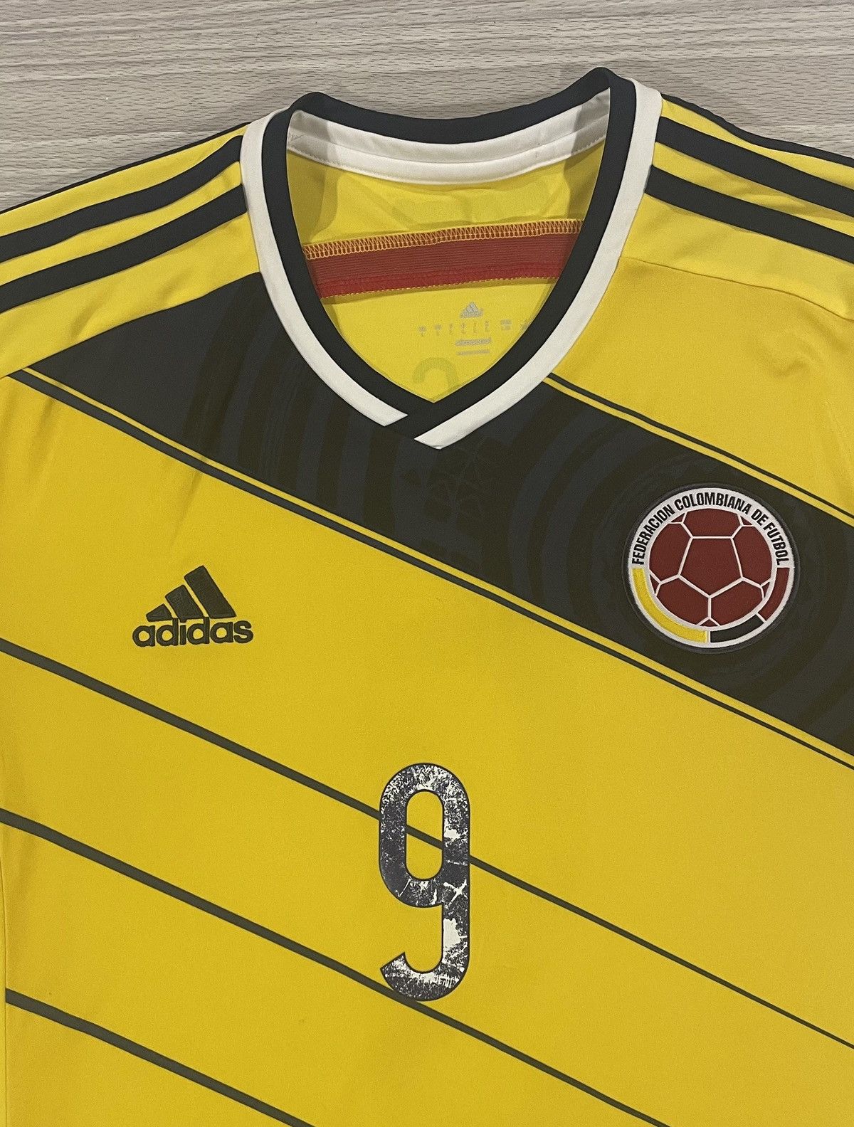 Adidas Adidas 2014/15 Falcao #9 Colombia Soccer Jersey Men’s Large Size US L / EU 52-54 / 3 - 6 Thumbnail