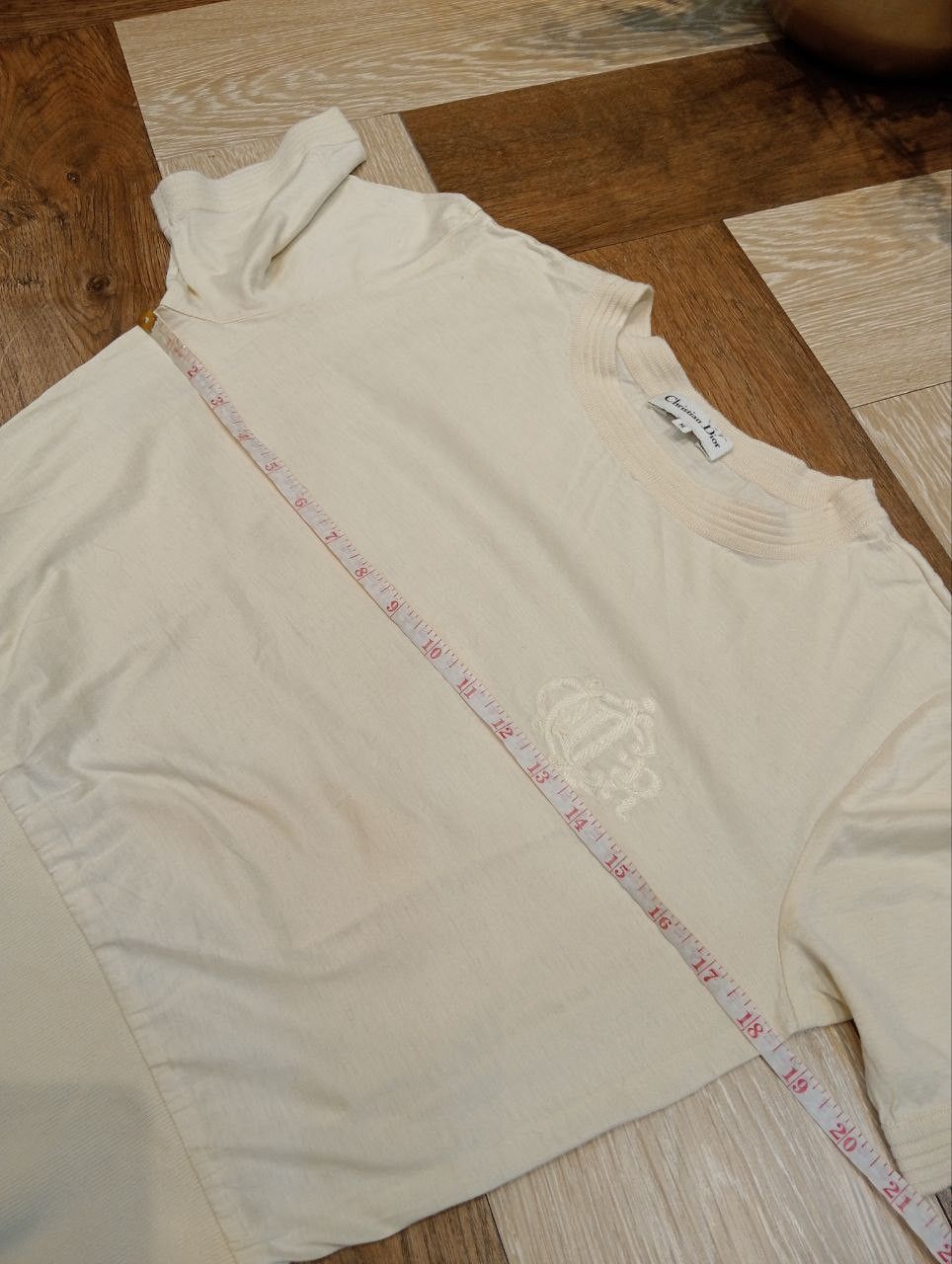 Christian Dior Monsieur CHRISTIAN DIOR CROPPED TOPS - SIZE M CREAM Size M / US 6-8 / IT 42-44 - 11 Thumbnail