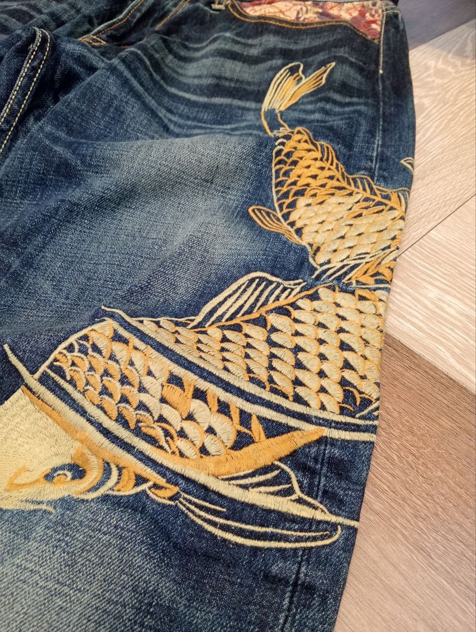 Eternal ETERNAL JAPAN SUKAJAN SUGOI FISH EMBROIDERY BLUE DENIM PANTS Size US 34 / EU 50 - 5 Thumbnail
