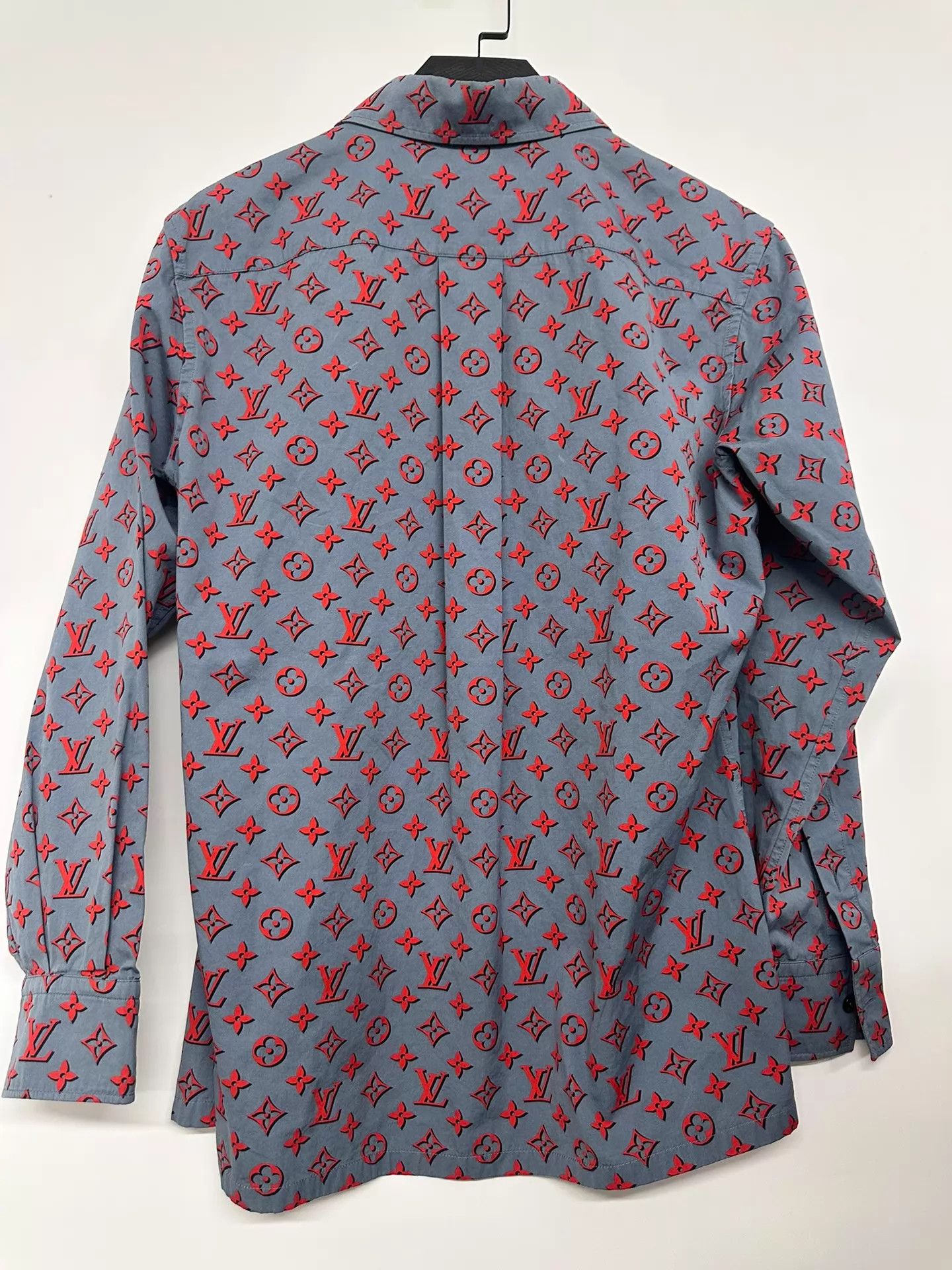 Louis Vuitton Louis Vuitton Monogram Shirt Size 36 Size XS / US 0-2 / IT 36-38 - 2 Thumbnail
