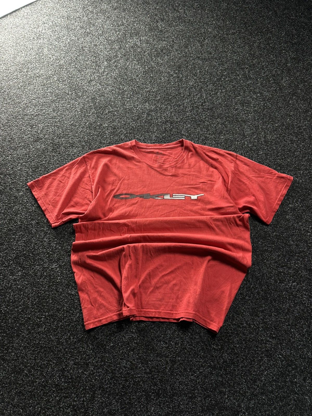 Oakley × Vintage 🚨 RARE OAKLEY CENTER LOGO BOXY FIT VINTAGE TEE Y2K OUTDOOR Size US L / EU 52-54 / 3 - 1 Thumbnail