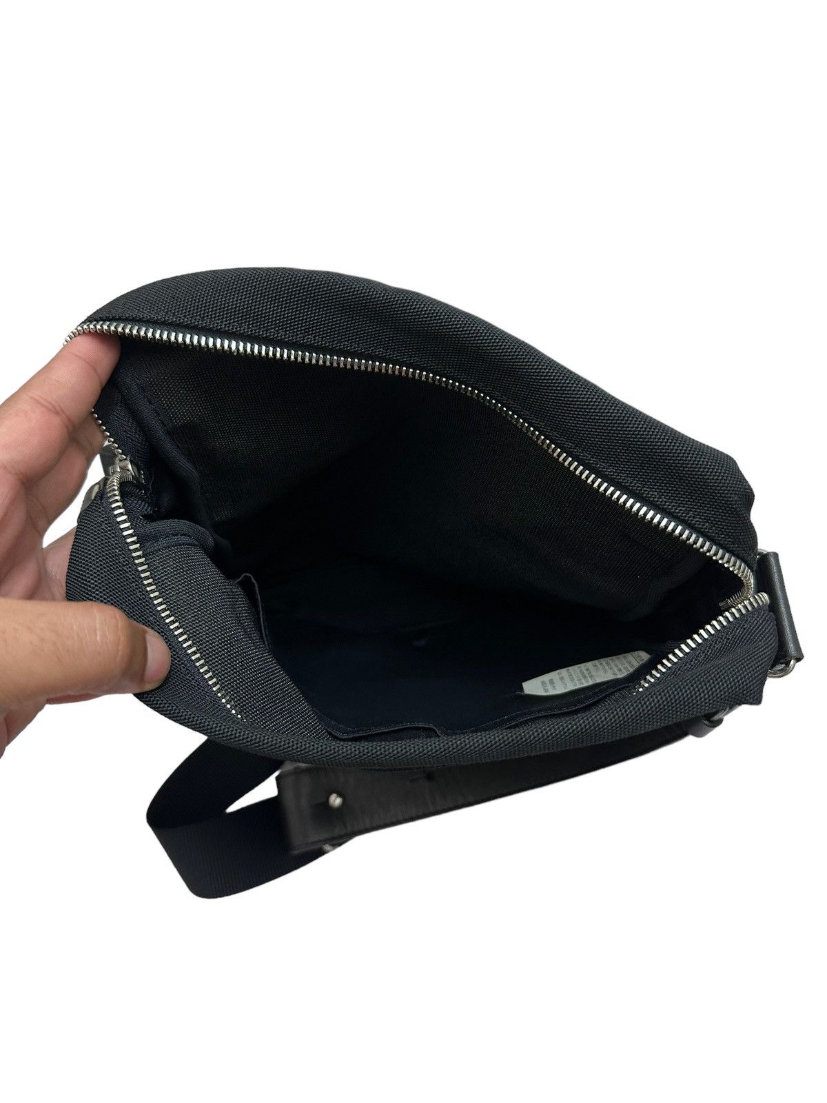 Yohji Yamamoto 🇯🇵 Yohji Yamamoto Y's Y'saccs Hybrid Leather Shoulder Bag Size ONE SIZE - 8 Thumbnail
