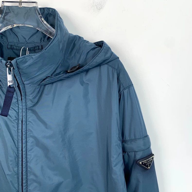 Prada Prada Blue triangle logo hooded zipper jacket 2501-Nextarro Size US S / EU 44-46 / 1 - 3 Thumbnail