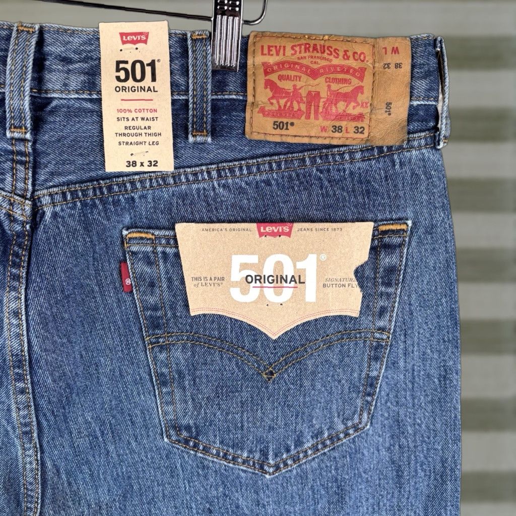 Levi's Levi's 501 Original Fit Jeans Mens 38x32 Straight Button Fly New w/Tags Den﻿im Blue Regular 5-Pocket USA Classic Country Western Size US 38 / EU 54 - 1 Thumbnail