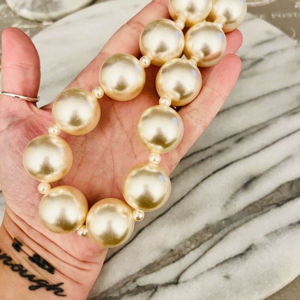 Jewelry Chunky Faux Pearl Beaded Necklace Cream Size ONE SIZE - 5 Thumbnail
