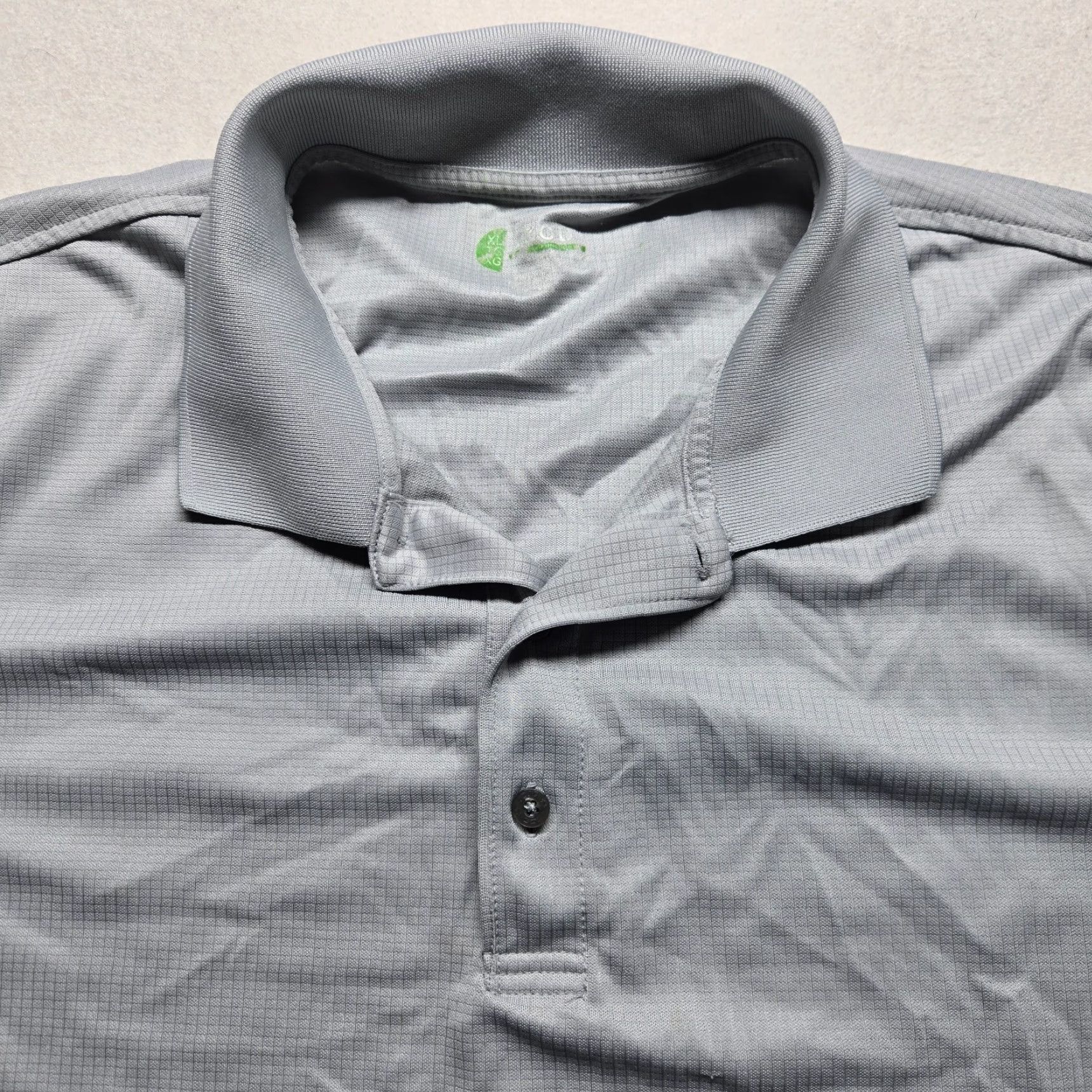 Izod IZOD Polo Shirt Men XL Gray Polyester Short Sleeve Collared Pullover Shirt Casual Golf Size US XL / EU 56 / 4 - 2 Thumbnail