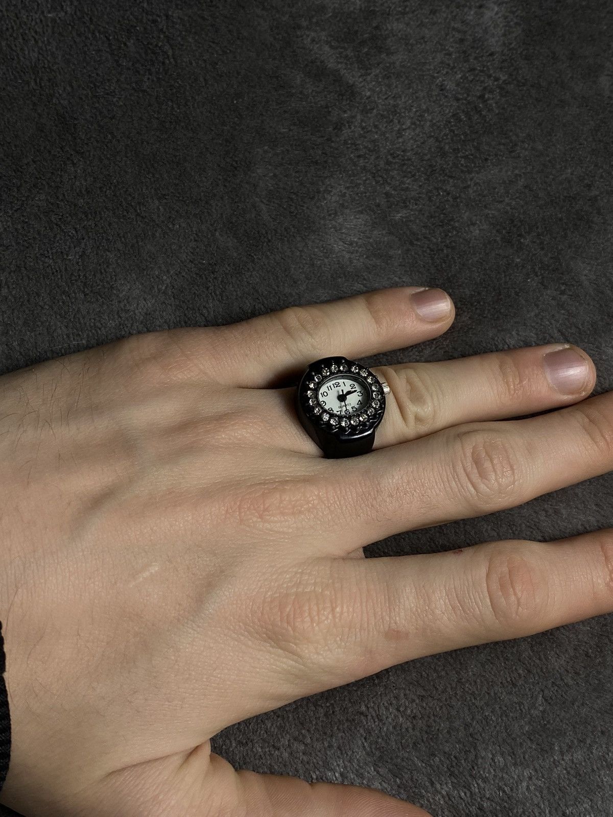 Jewelry Futuristic Vintage Japan Ring Watch with Crystals Work 100% Size ONE SIZE - 4 Thumbnail