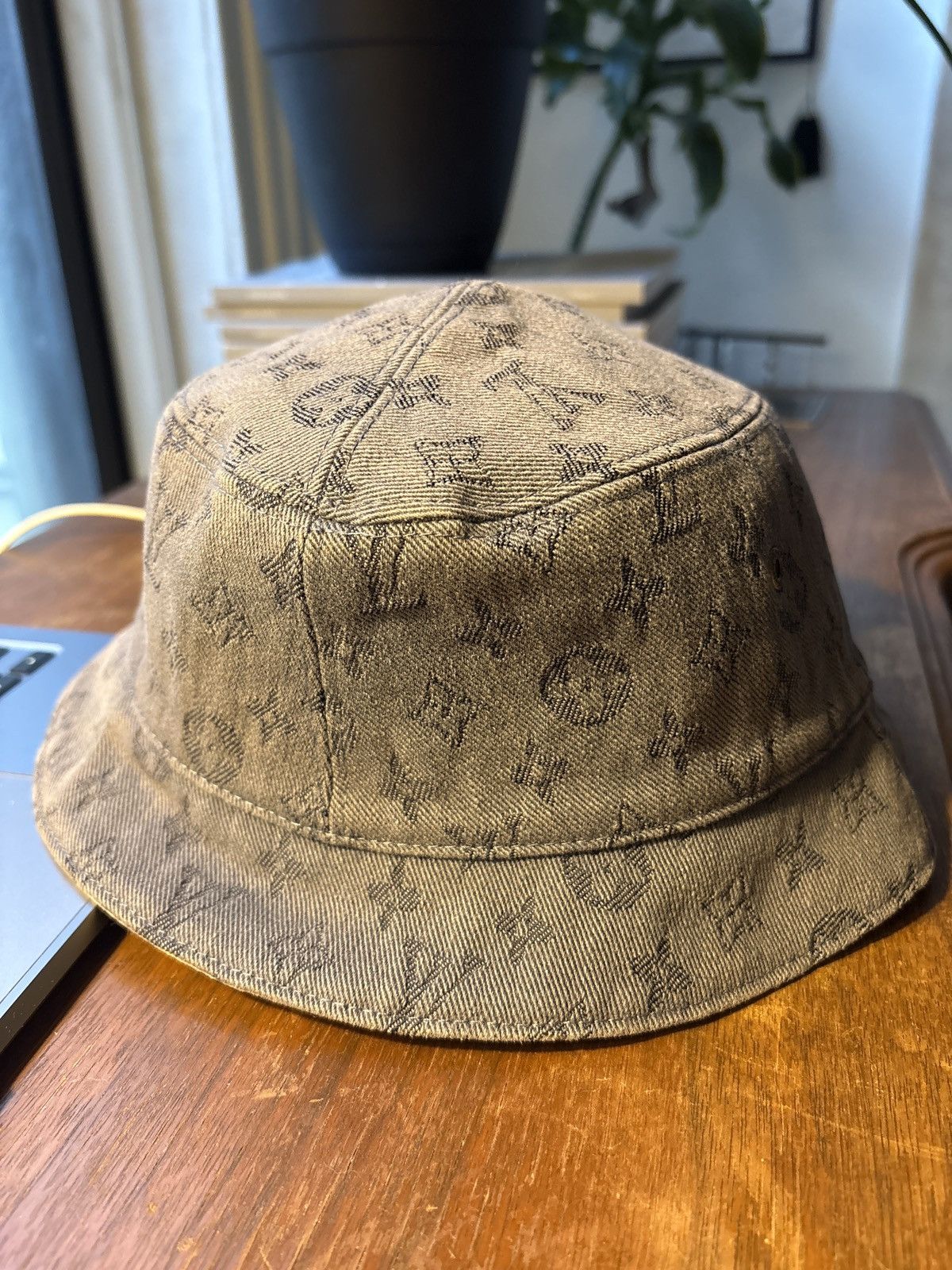 Louis Vuitton Louis Vuitton Denim Bucket hat Size ONE SIZE - 7 Thumbnail