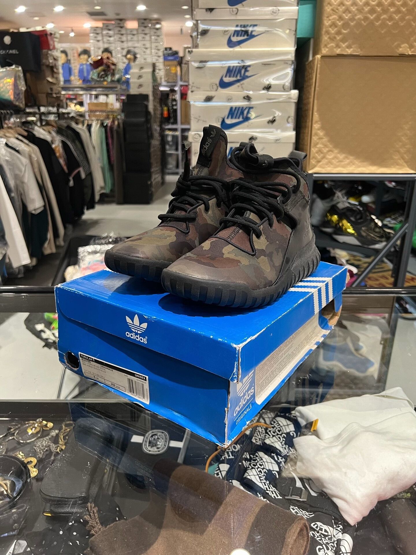 Adidas Adidas Hitop Sneakers 9 Men Size US 9 / EU 42 - 1 Thumbnail