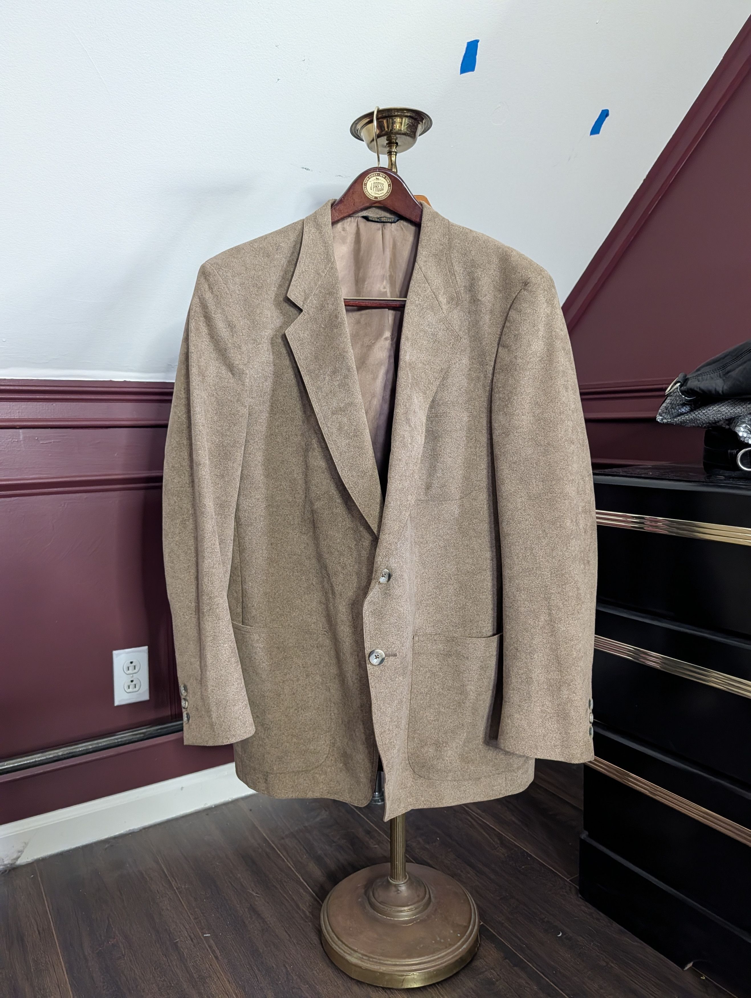 A.O. CMS Doncaster A.O. White VTG suede-like MiUSA sport coat Size 44R - 1 Thumbnail