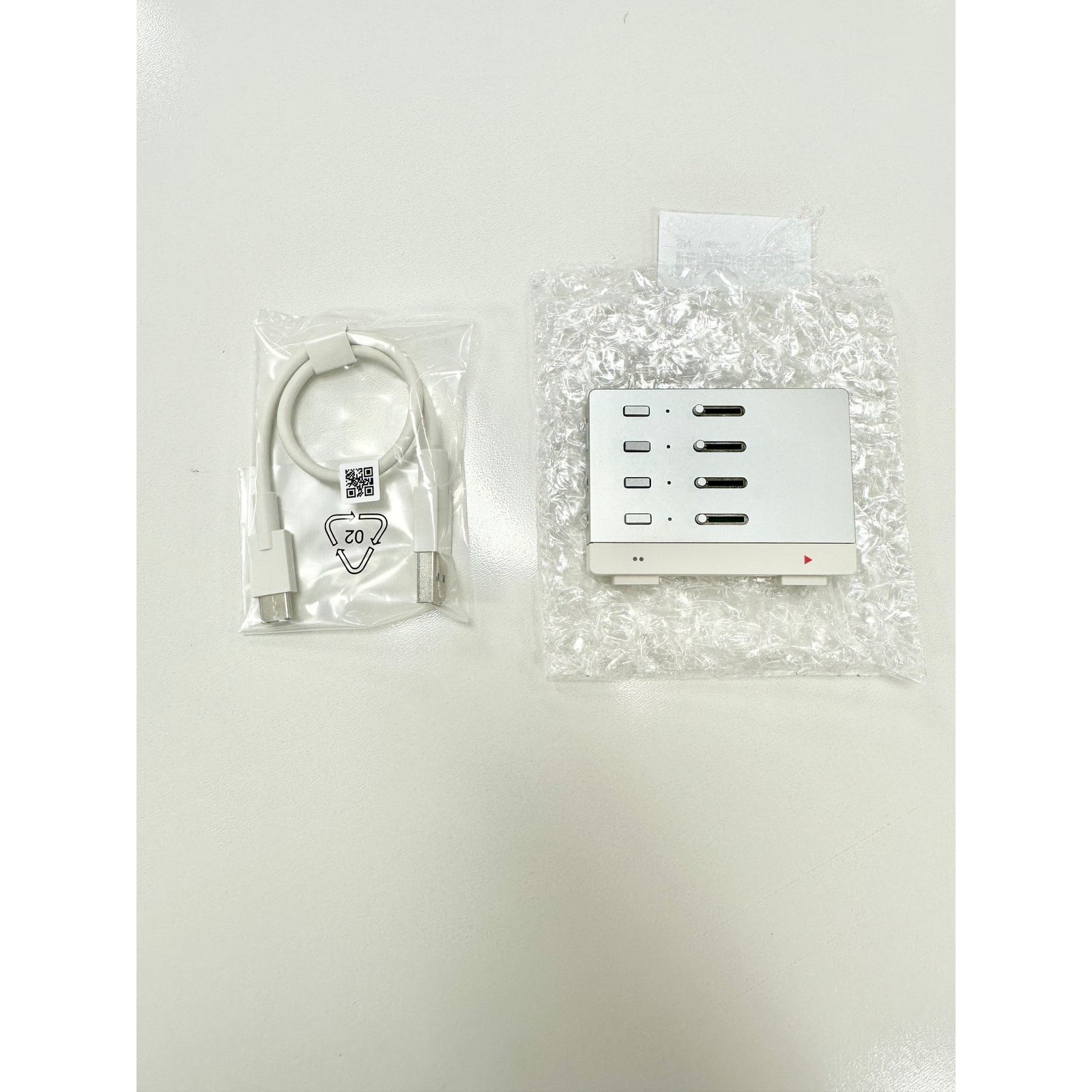 Kanye West Bundle Kanye West x Teenage Engineering YEEZY Stem Player Size ONE SIZE - 1 Thumbnail