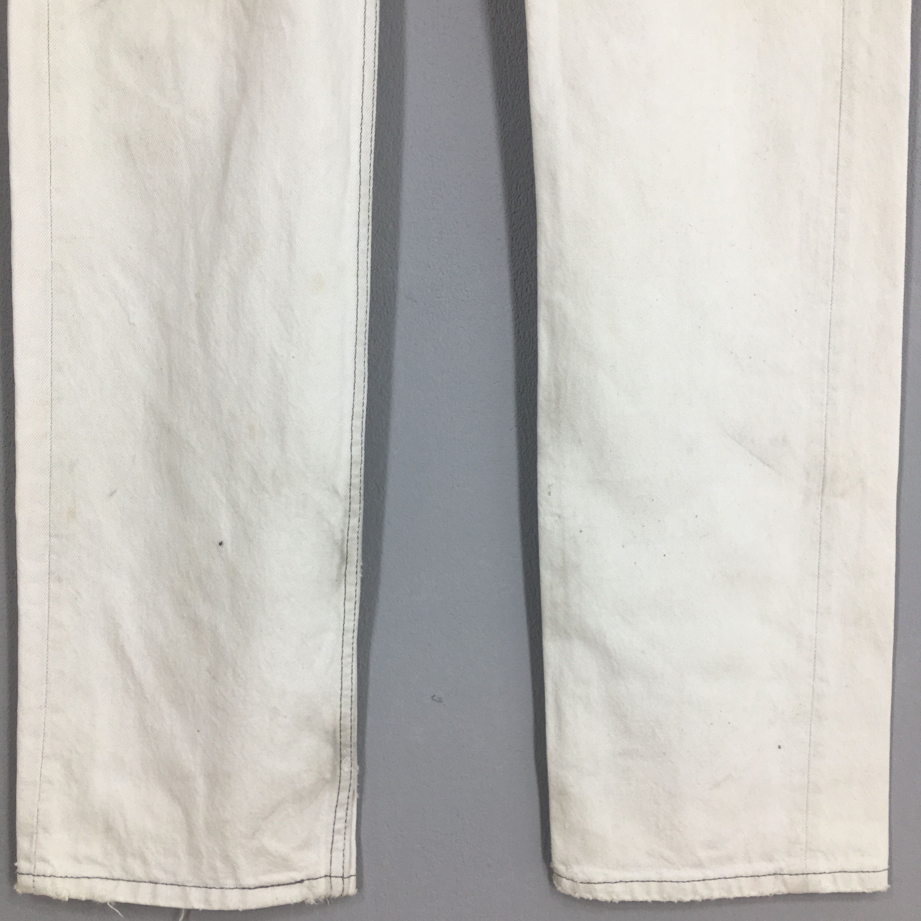 Levi's Size 30x33 Vintage 90s Levi's 501 Dirty Denim White Jeans Size US 30 / EU 46 - 4 Thumbnail