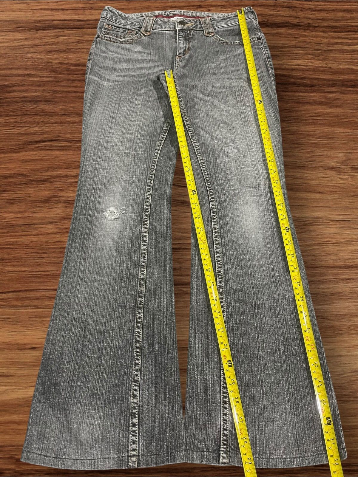 Japanese Brand × Le Grande Bleu (L.G.B.) Vintage Japanese Brand Grey Washed Distressed Flare Jeans Size 28" / US 6 / IT 42 - 10 Thumbnail