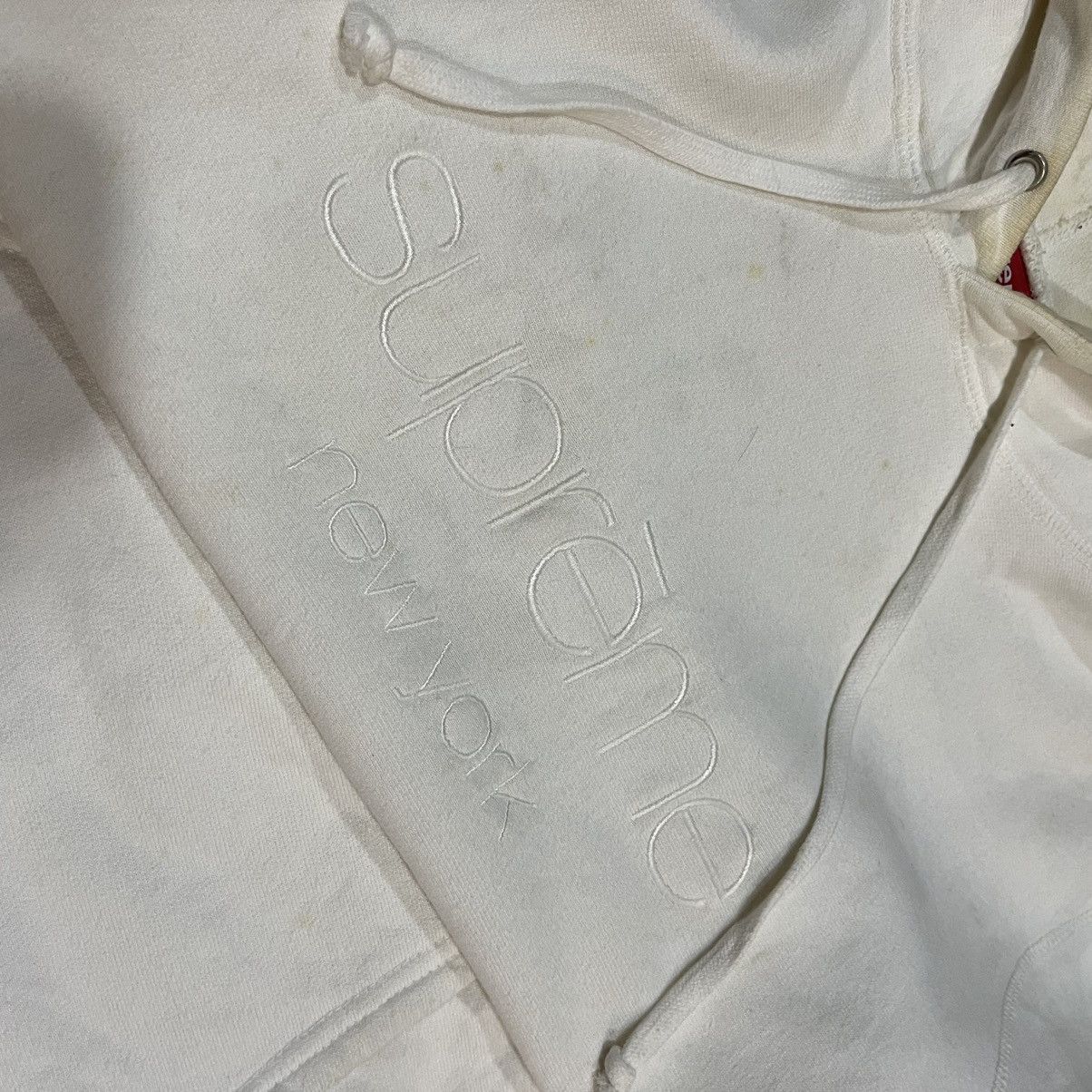 Supreme SUPREME SS17 New York Logo Hoodie White Size US L / EU 52-54 / 3 - 3 Thumbnail