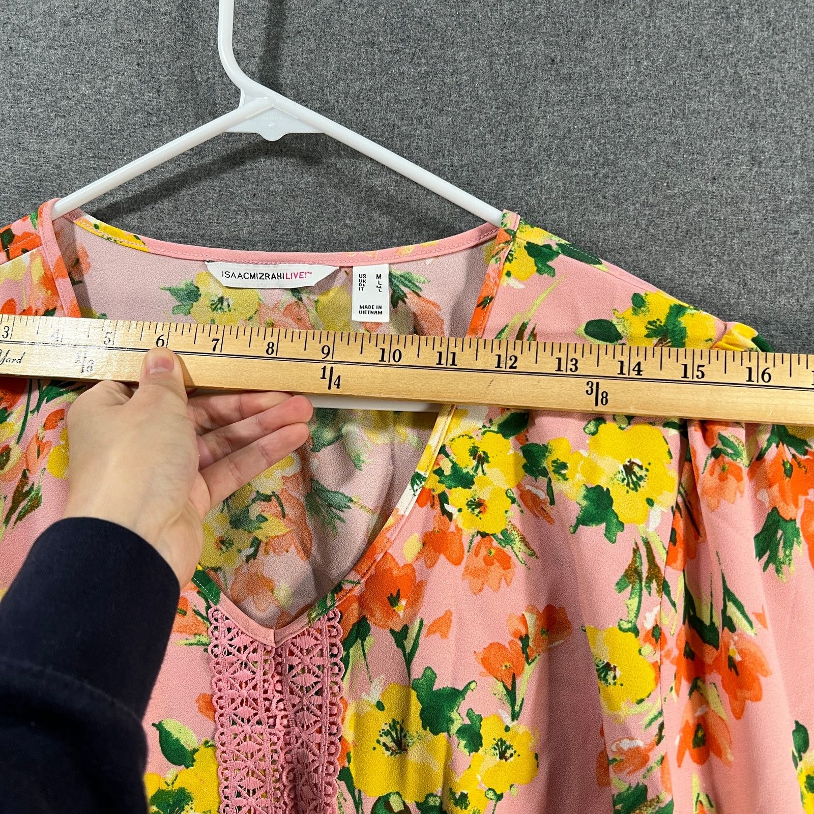 Isaac Mizrahi Isaac Mizrahi LIVE! Printed Stretch Crepe Blouse Pink Medium Size M / US 6-8 / IT 42-44 - 4 Thumbnail