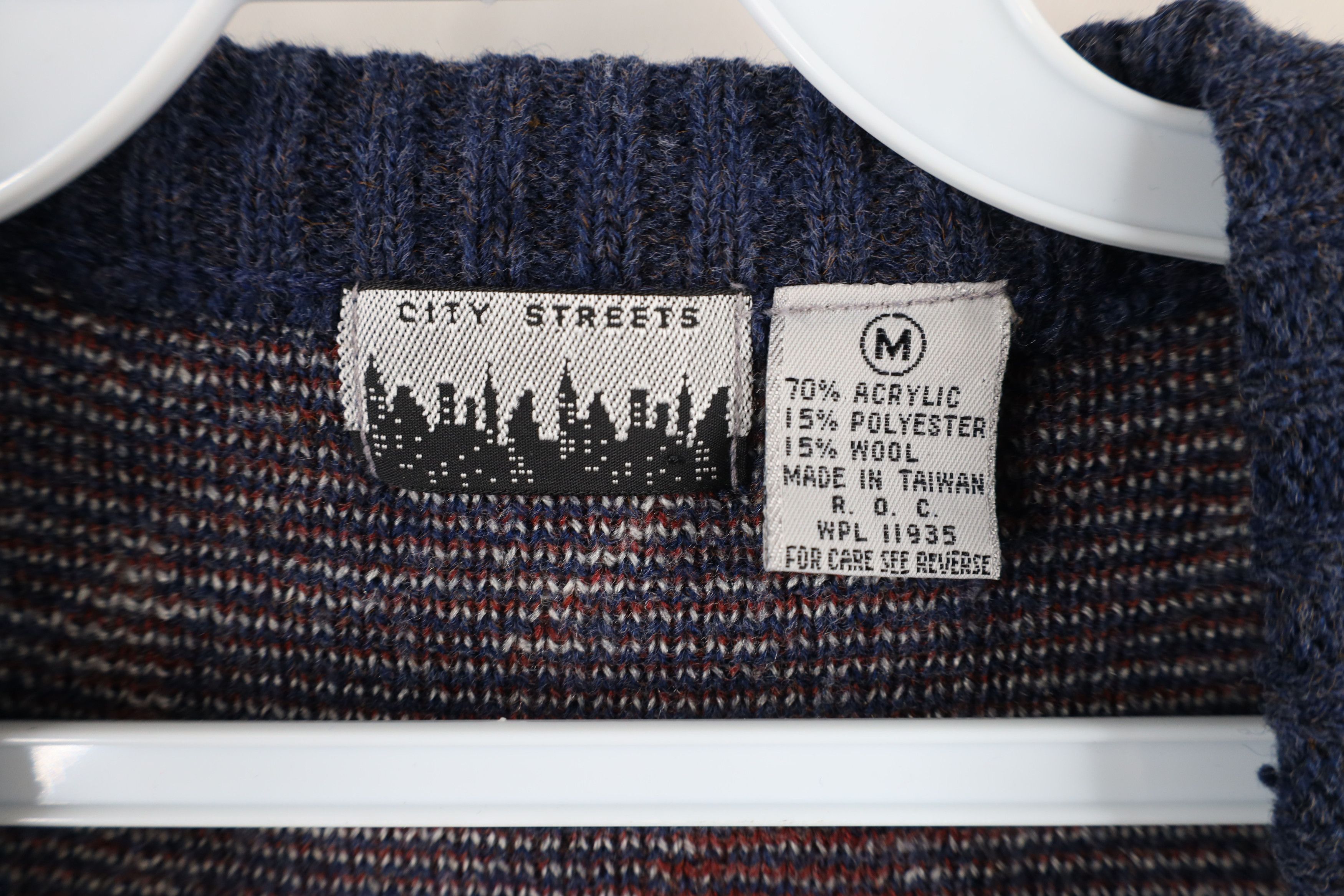Vintage Vintage 90s Streetwear Wool Blend Knit Sweater Vest Size US M / EU 48-50 / 2 - 6 Thumbnail