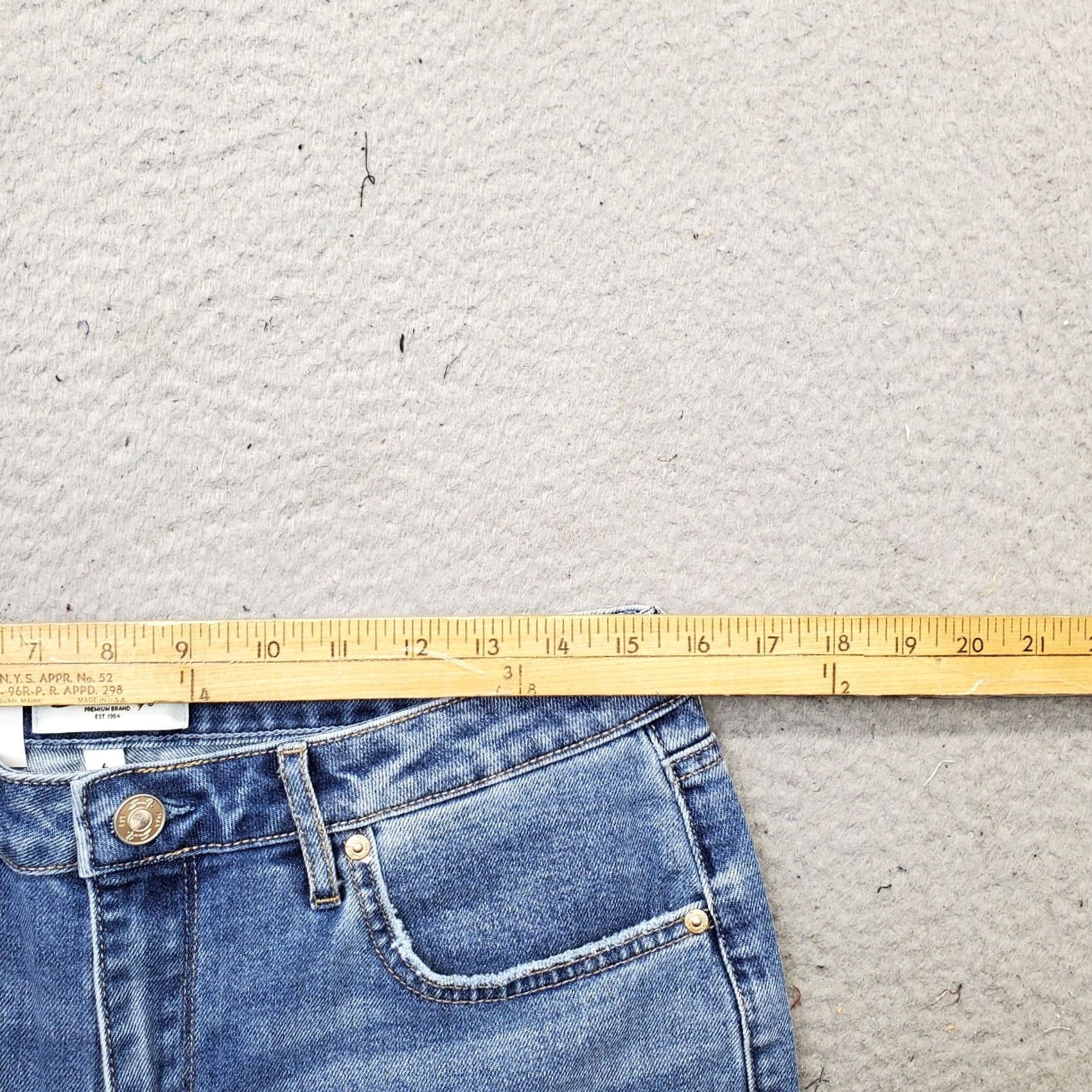 Vintage Seven7 Jeans Womens 6 Blue Denim Premium High Rise Loose Straight Leg MY10341DE Jeans Women Size 6 Blue 30.5 Inseam Regular Fit 31 Waist 5-Pocket NWT Size 28" / US 6 / IT 42 - 6 Thumbnail