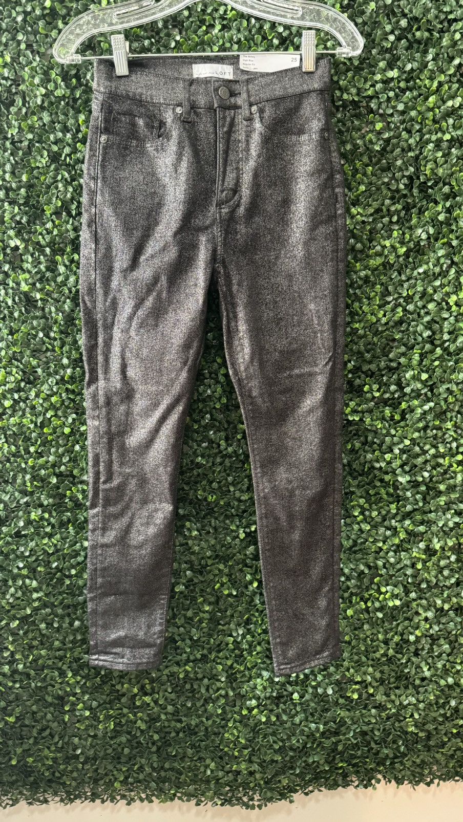 Loft LOFT Shimmer High Rise Skinny Jeans in Black Size 25" / US 0 / IT 36 - 4 Thumbnail