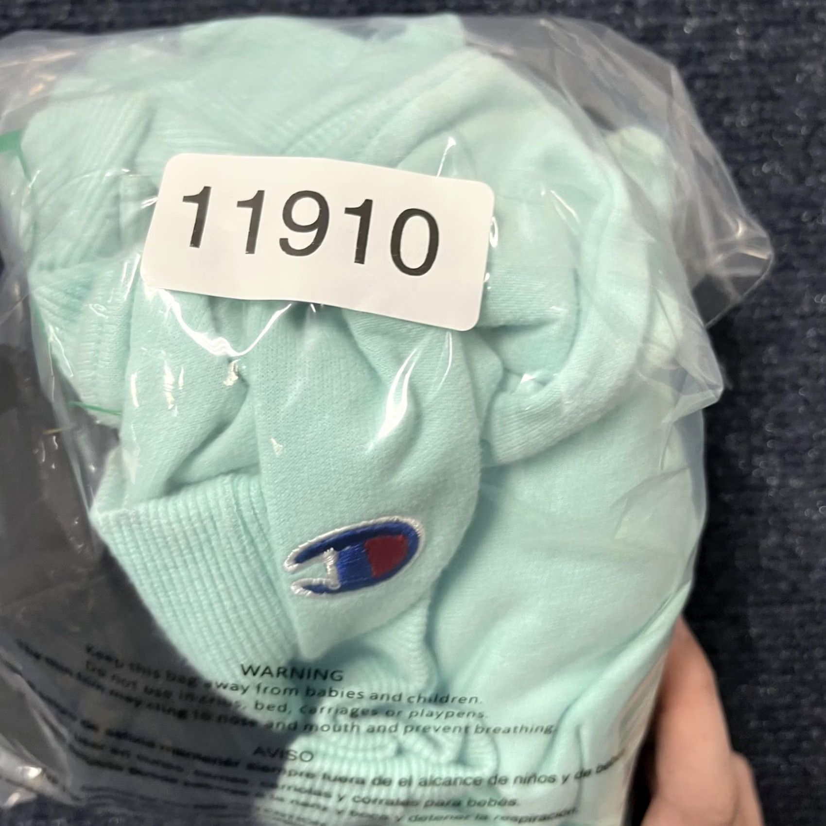 Champion VINTAGE? No. (Answer requires no extra text.) Size L / US 10 / IT 46 - 5 Thumbnail