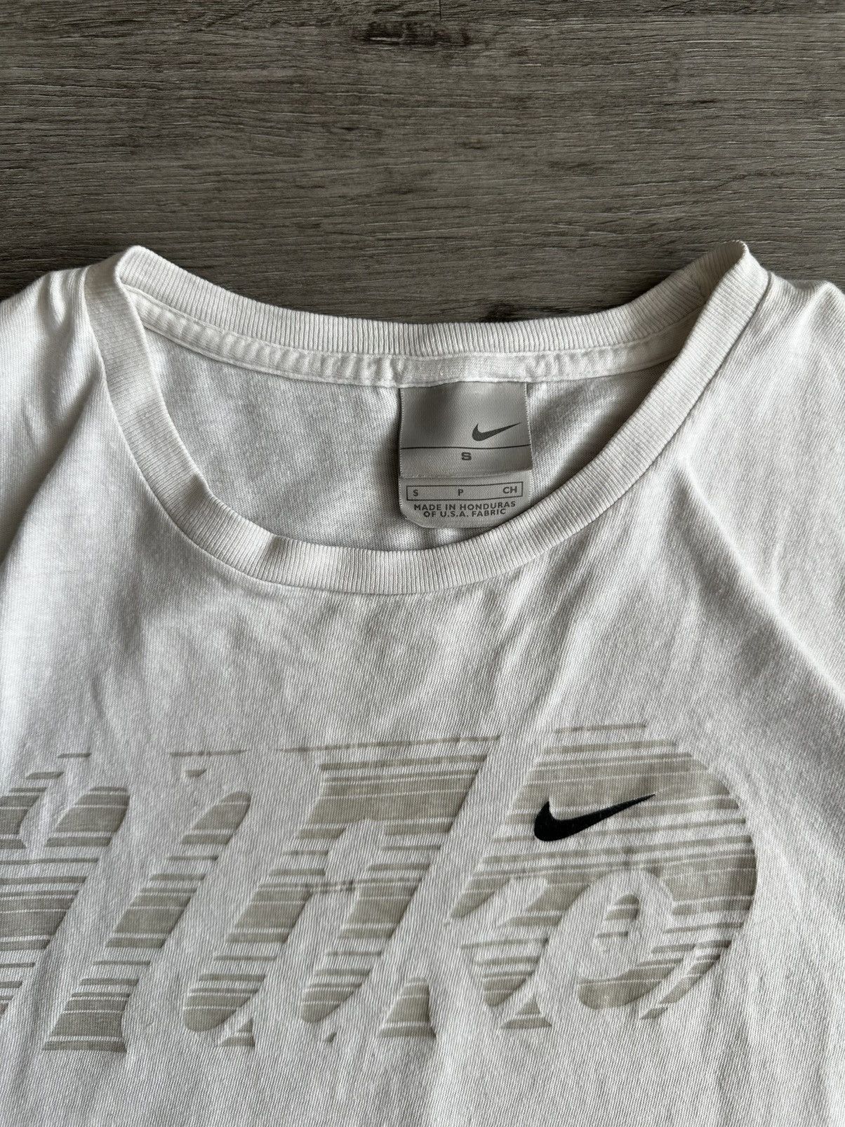 Nike × Vintage Y2K Nike Grey Tag Shirt Size US S / EU 44-46 / 1 - 2 Thumbnail