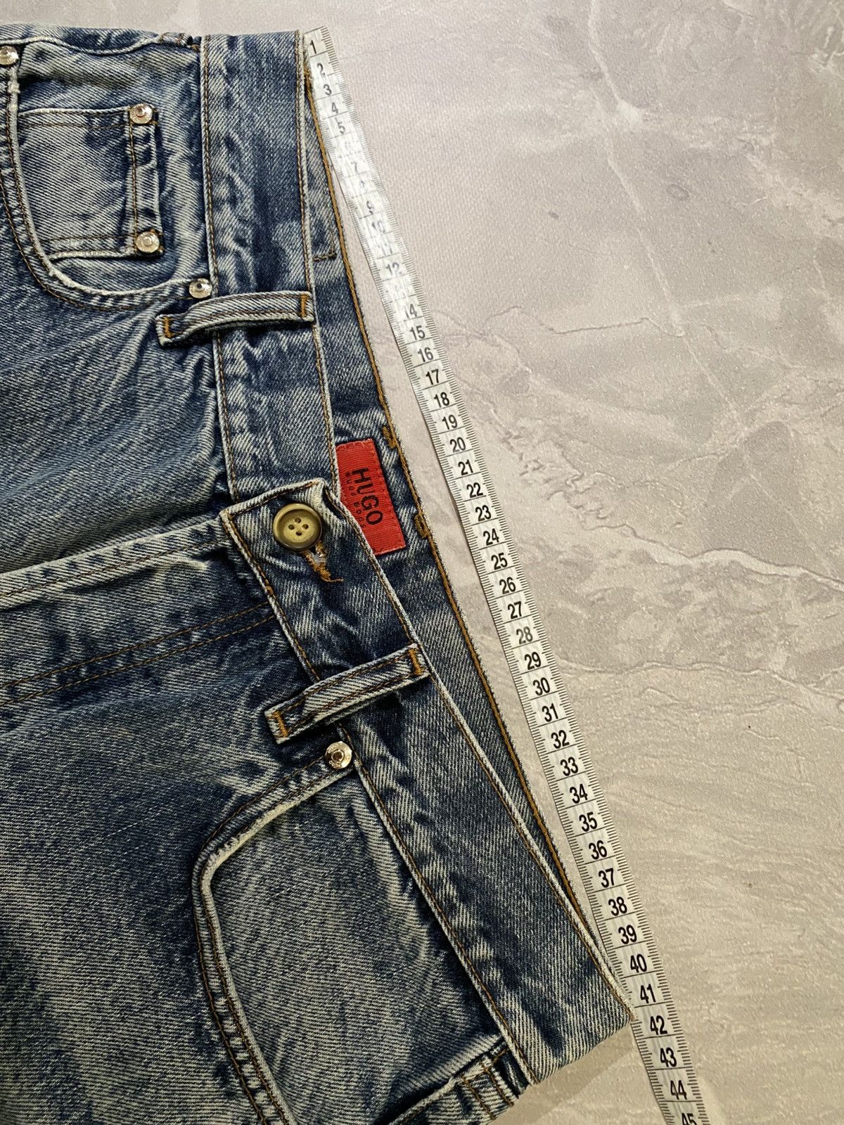 Japanese Brand Slim Fit Washed Denim Classic Fade Everyday Drip Size US 33 - 11 Thumbnail