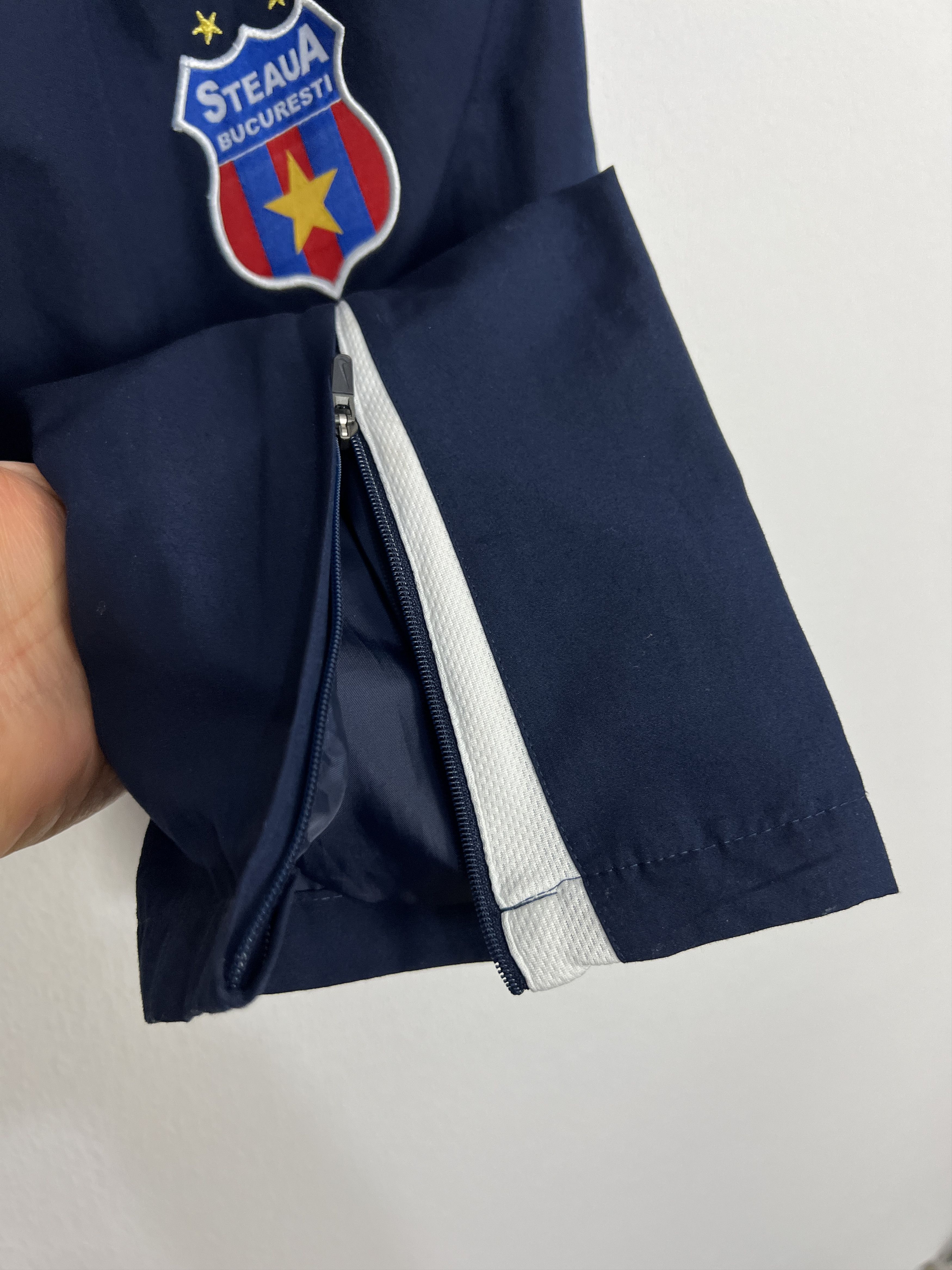 Nike Vintage Nike CSA Steaua Bucuresti football Pants Sweatpants Size US 36 / EU 52 - 4 Thumbnail