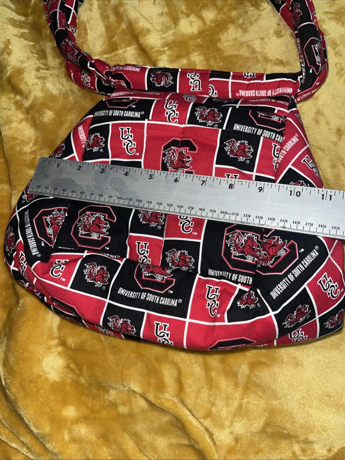 Unknown London university south carolina gamecocks Soft Hook Loop Shoulder Size ONE SIZE - 8 Thumbnail