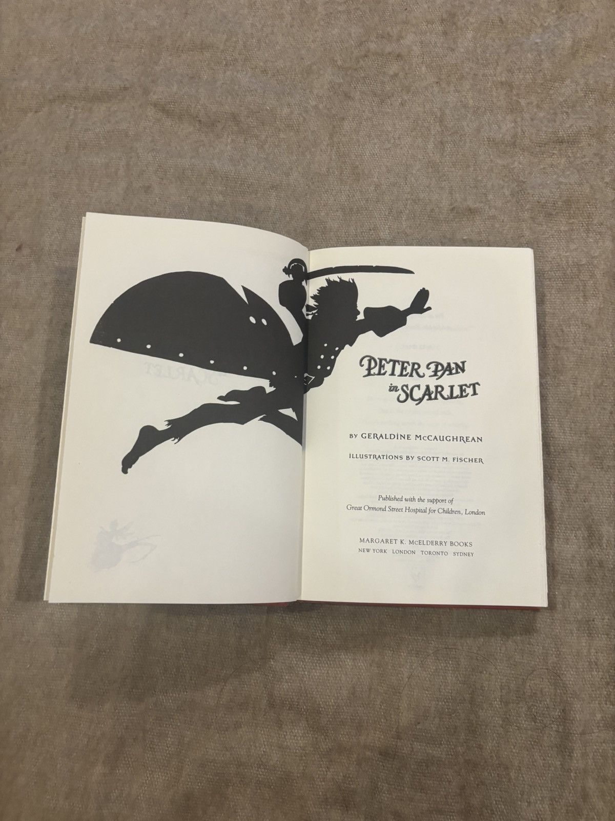 Other Peter Pan in Scarlet book.xm-153 Size ONE SIZE - 3 Thumbnail