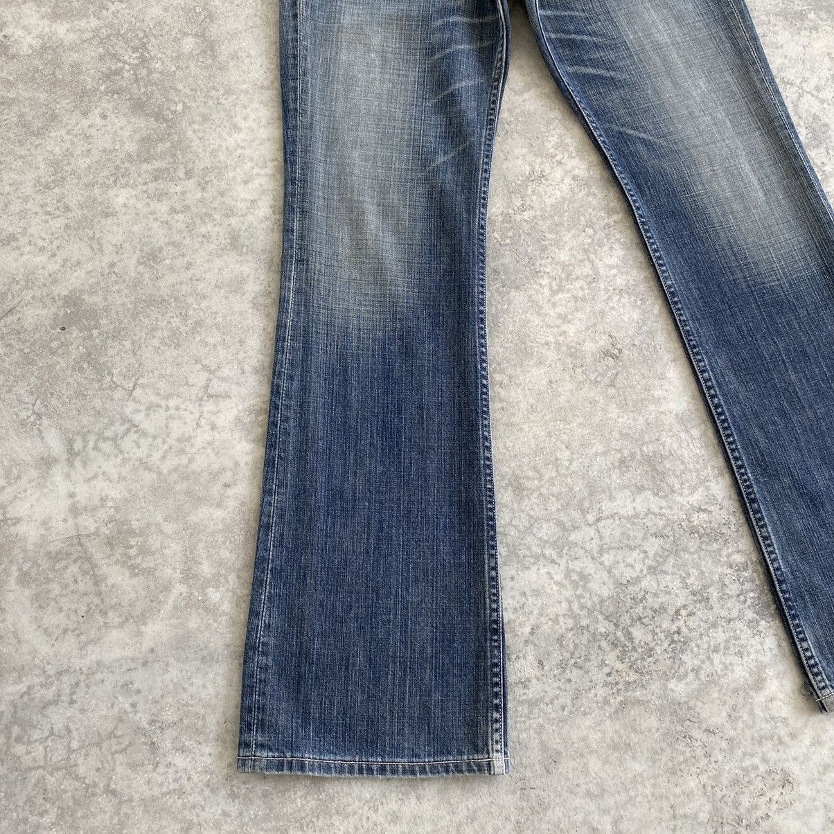 Levi's Vintage 2003 Levis 517 Faded Blue Flared Denim Jeans Size US 30 / EU 46 - 4 Thumbnail