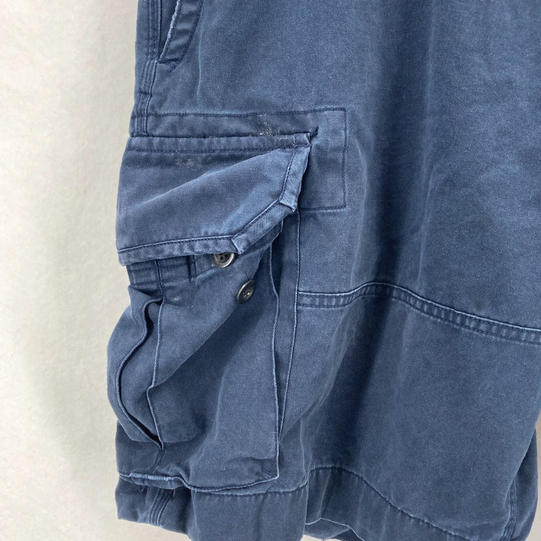 Polo Ralph Lauren Polo Ralph Lauren Cargo Shorts Mens 42 Dark Blue Heavyweight 100% Cotton 10" Cargo Pocket Navy Blue Polo Ralph Lauren Mens Shorts 42 Size US XL / EU 56 / 4 - 2 Thumbnail